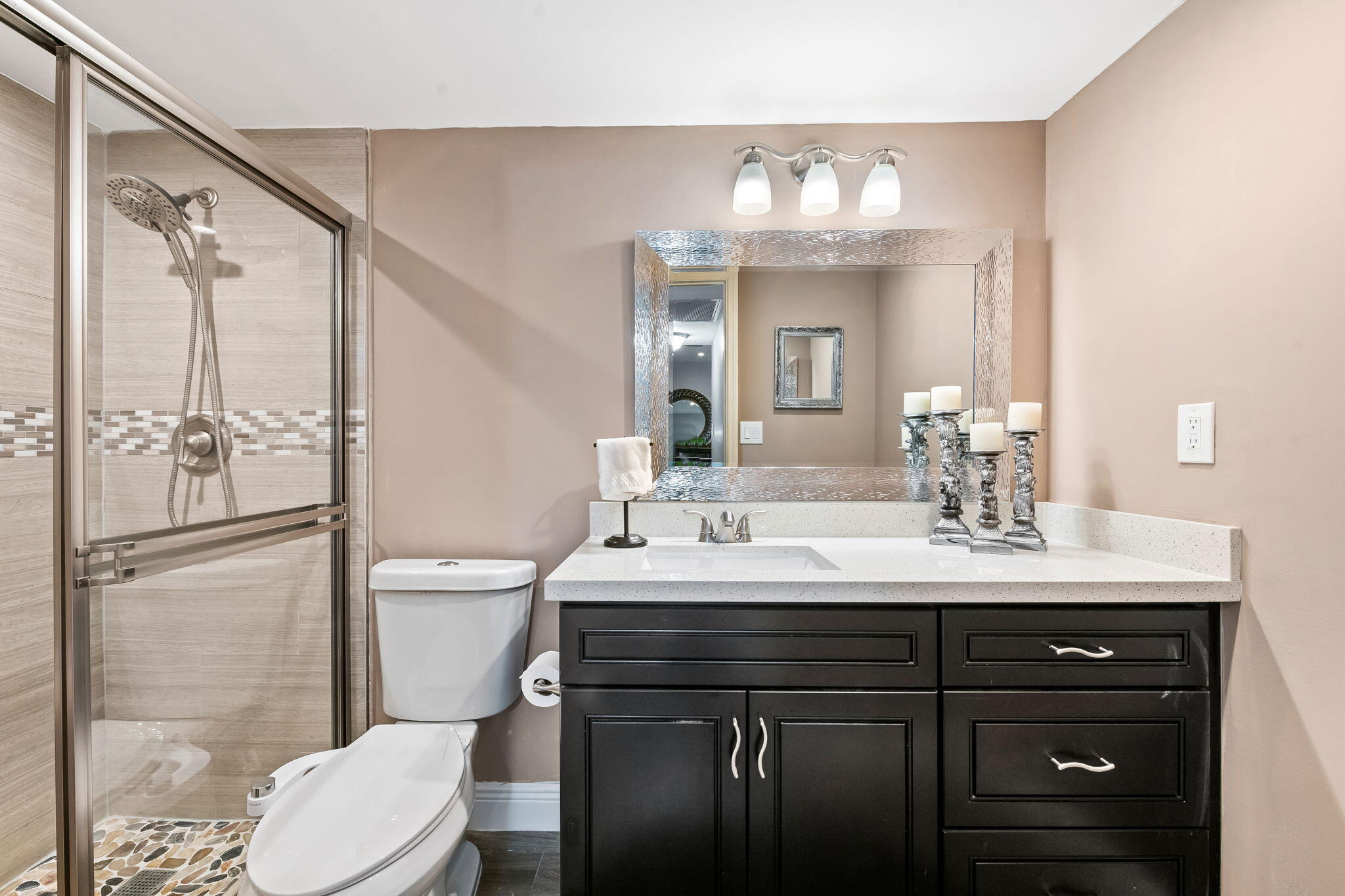 3535 Brokenwoods Drive 404