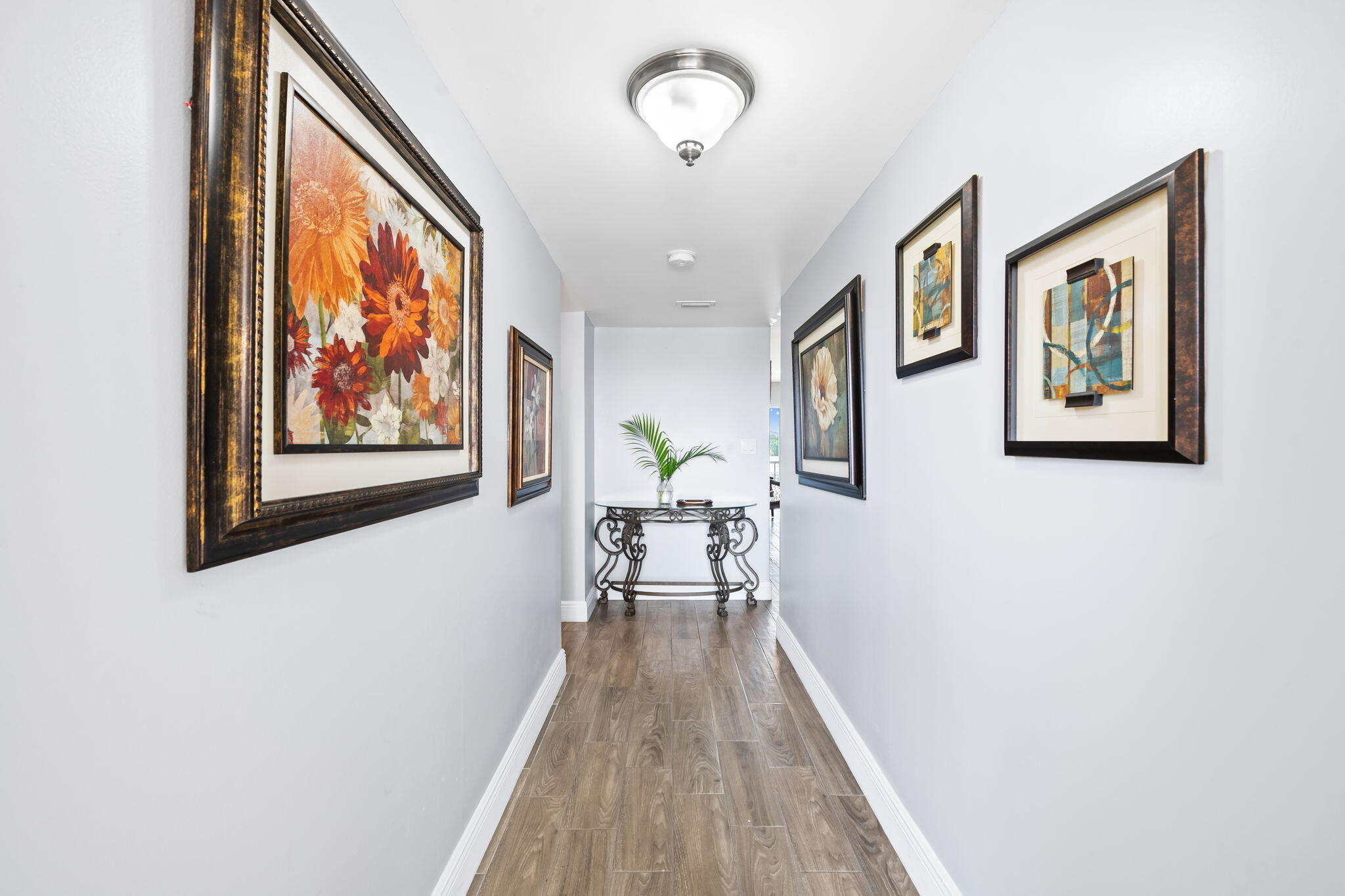 3535 Brokenwoods Drive 404