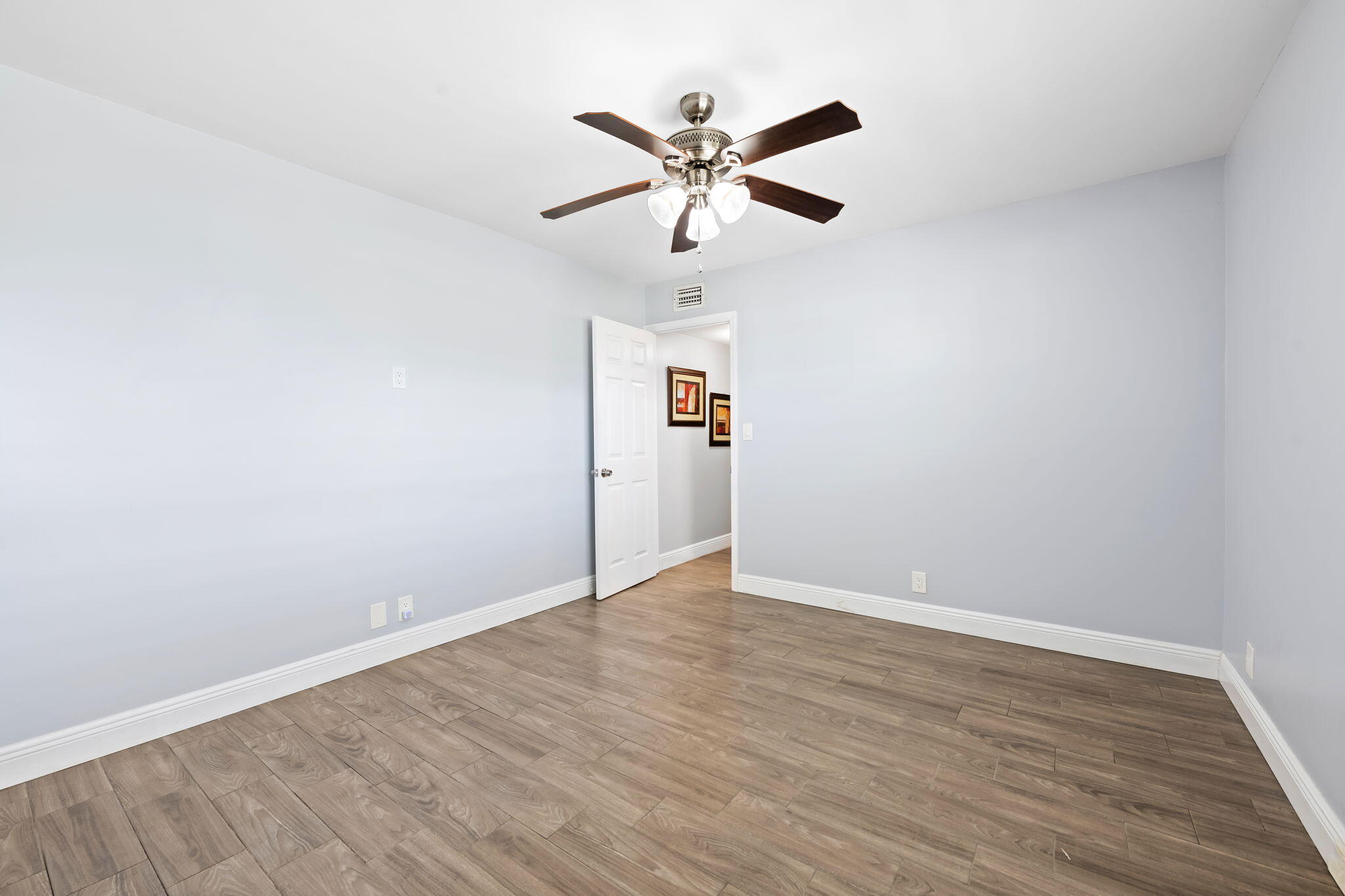 3535 Brokenwoods Drive 404