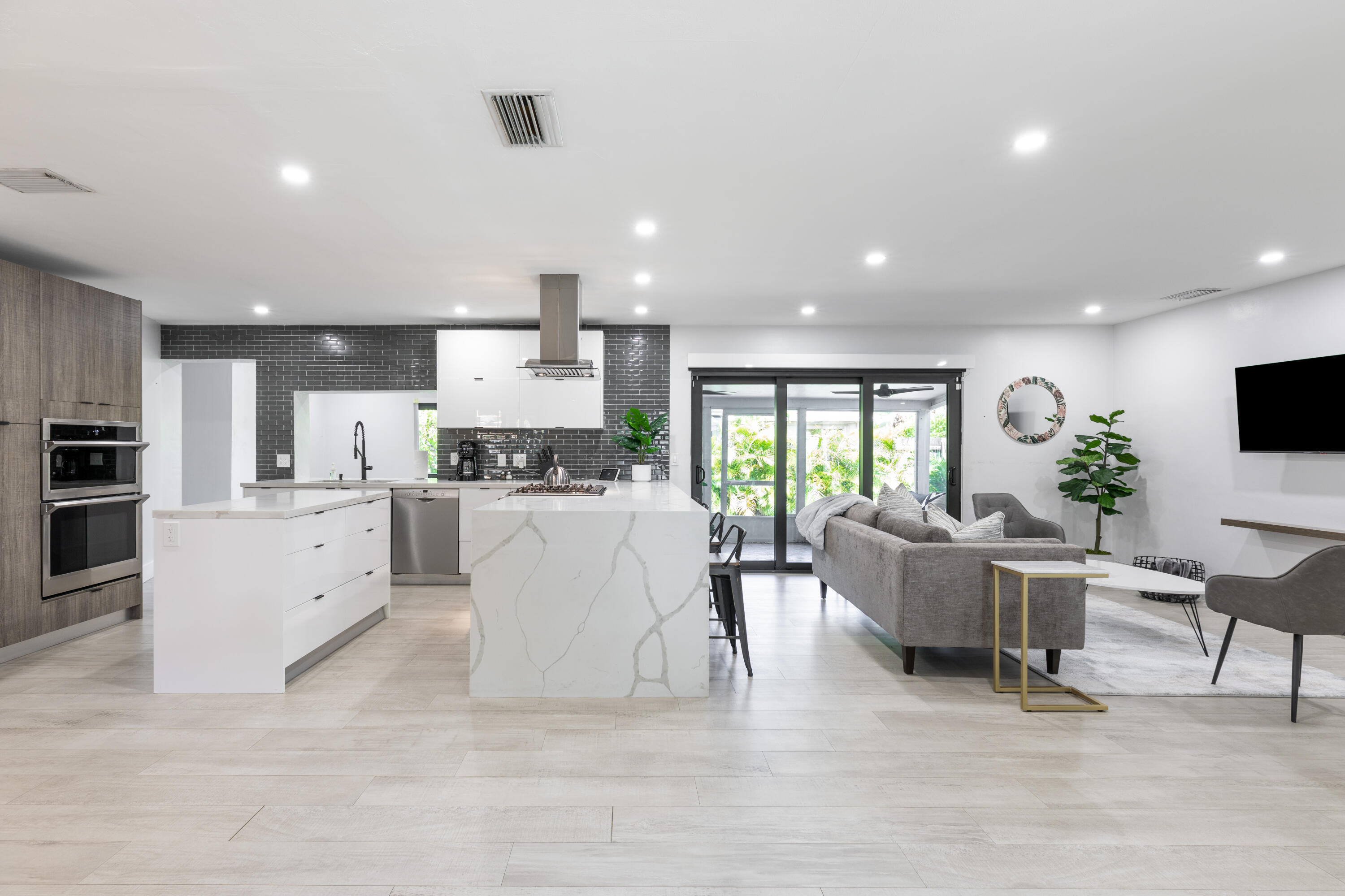 19421 NE 18TH Court 0