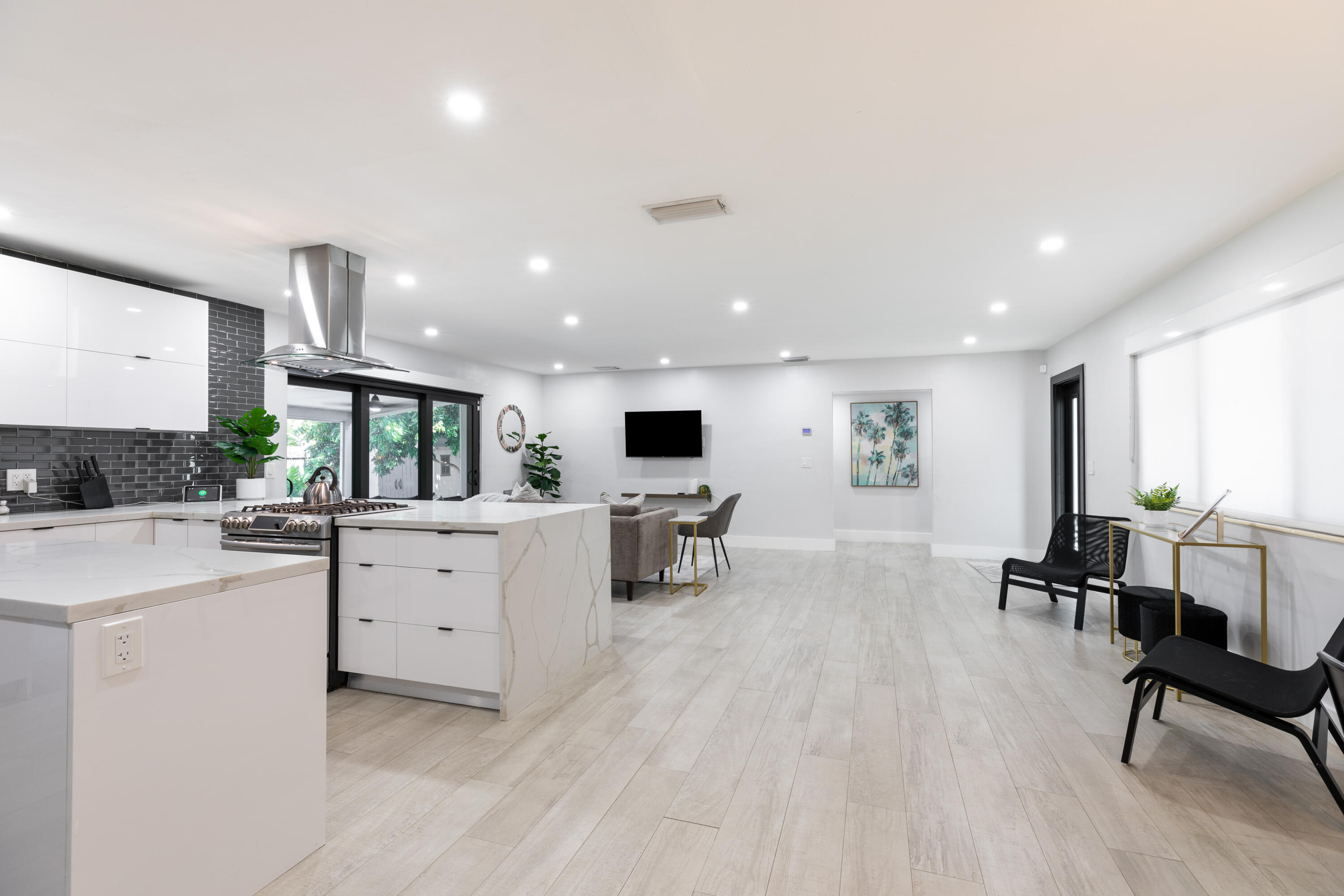 19421 NE 18TH Court 0