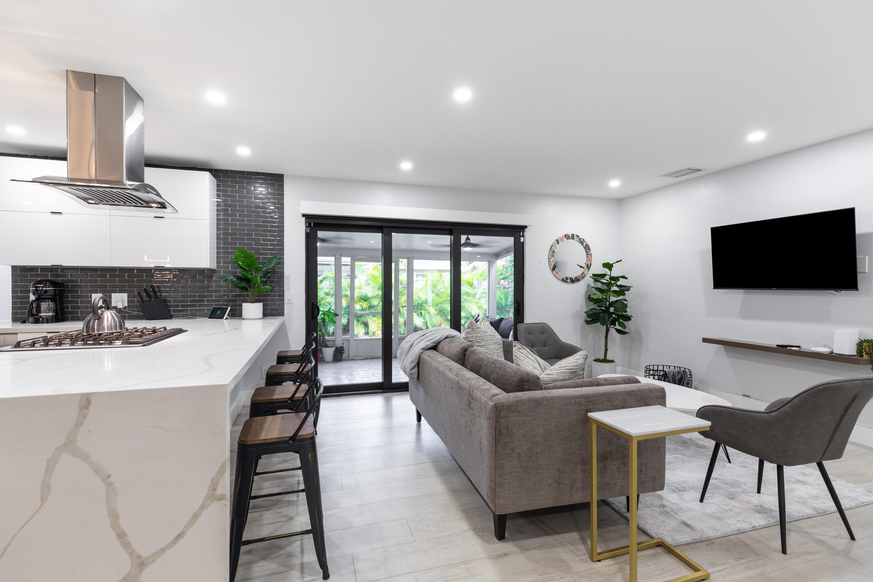 19421 NE 18TH Court 0
