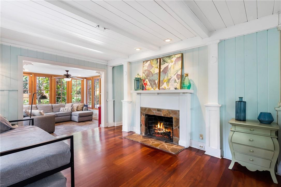 701 SW 12th Ave