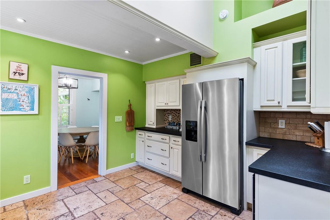 701 SW 12th Ave
