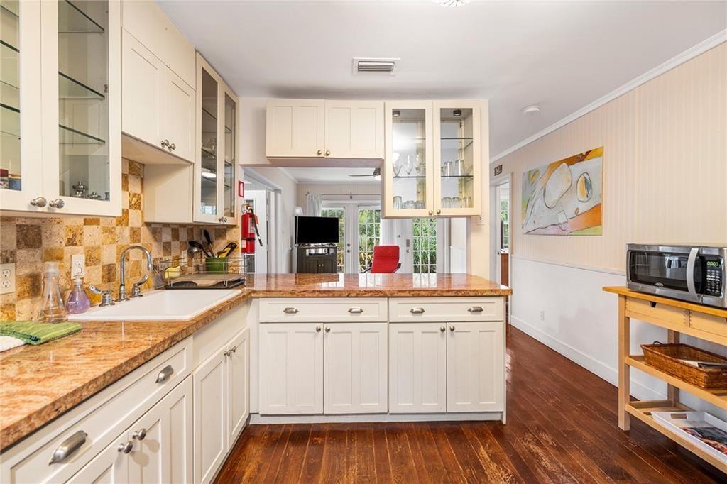 709 SW 12th Ave
