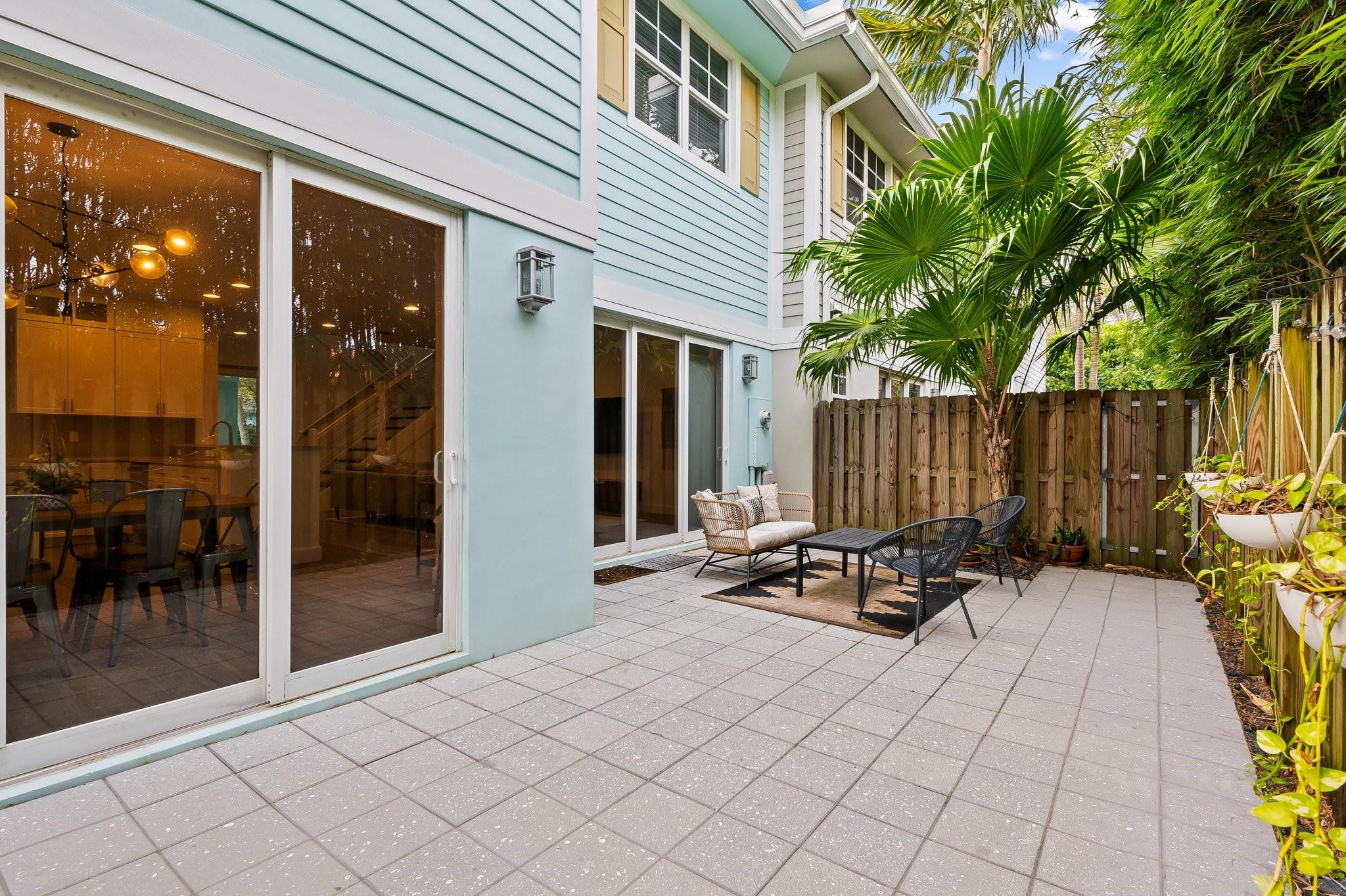 612 SW 15th St Unit: A