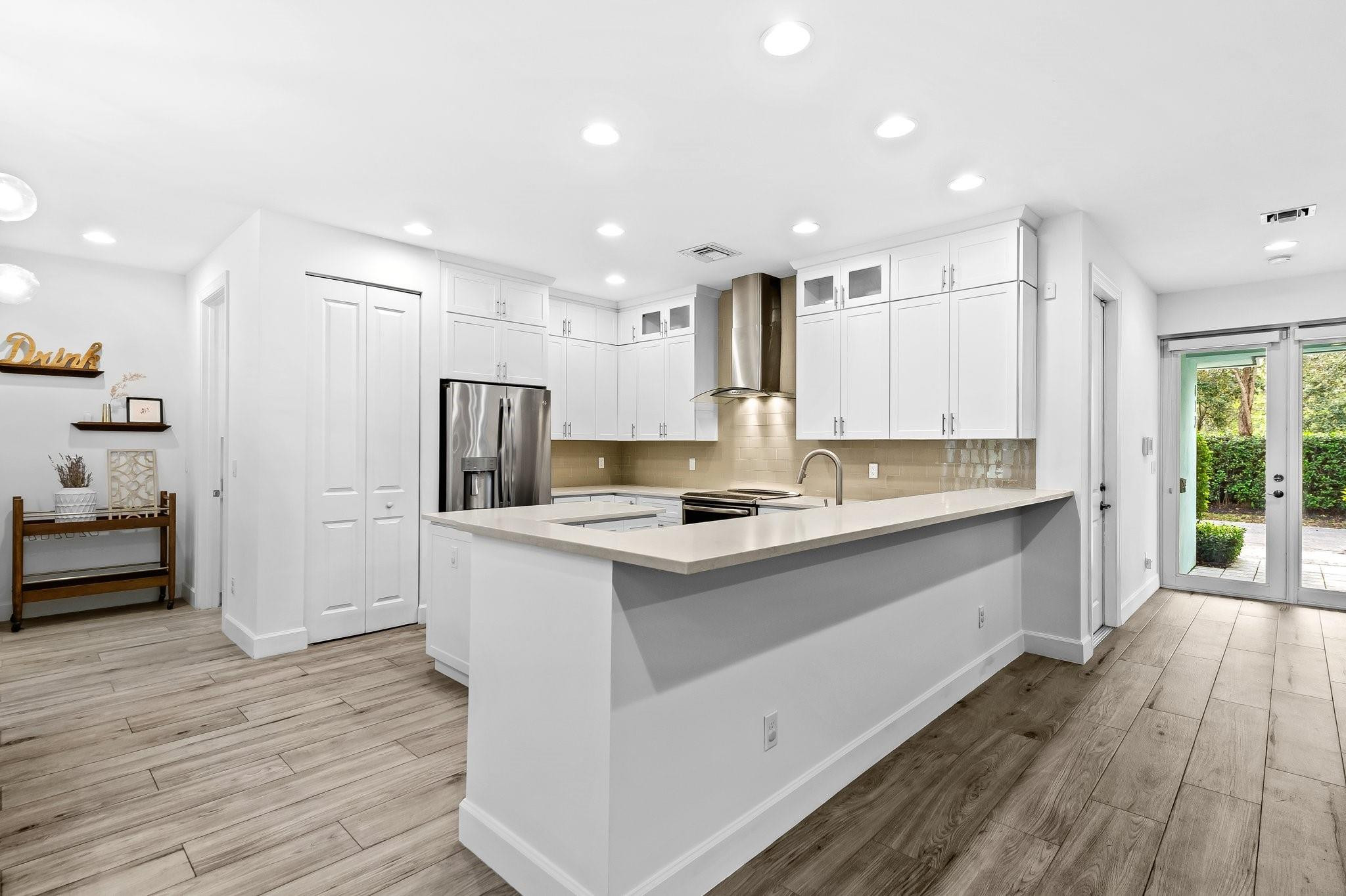 612 SW 15th St Unit: A