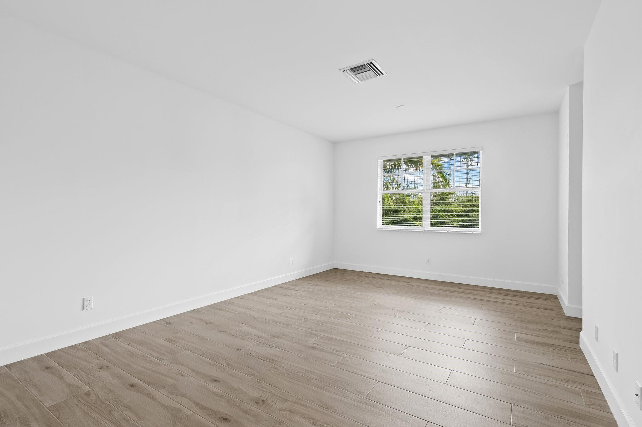 612 SW 15th St Unit: A