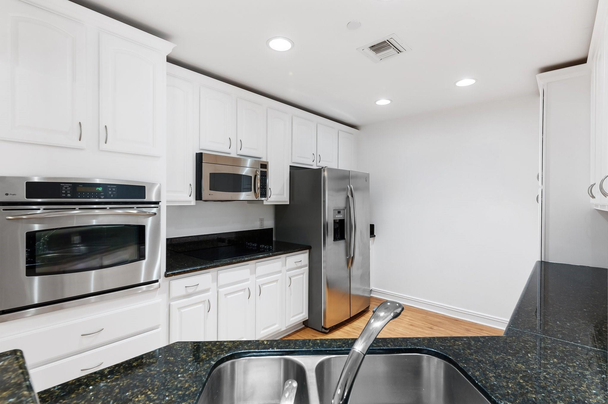 16135 Emerald Estates Dr Unit: 273
