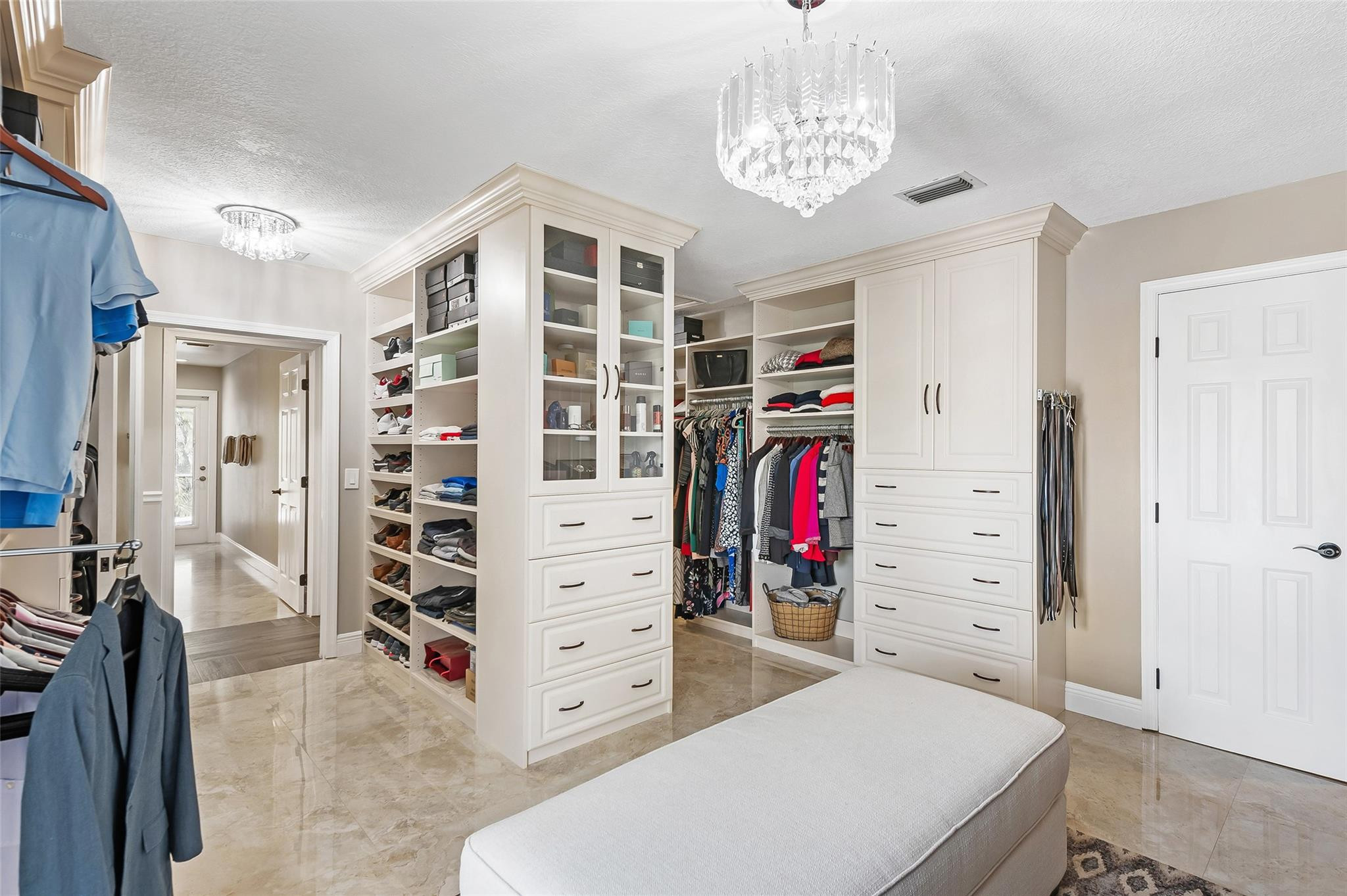 11355 Island Lakes Lane