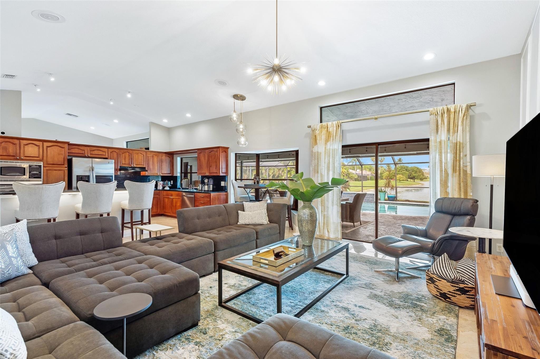 11355 Island Lakes Lane