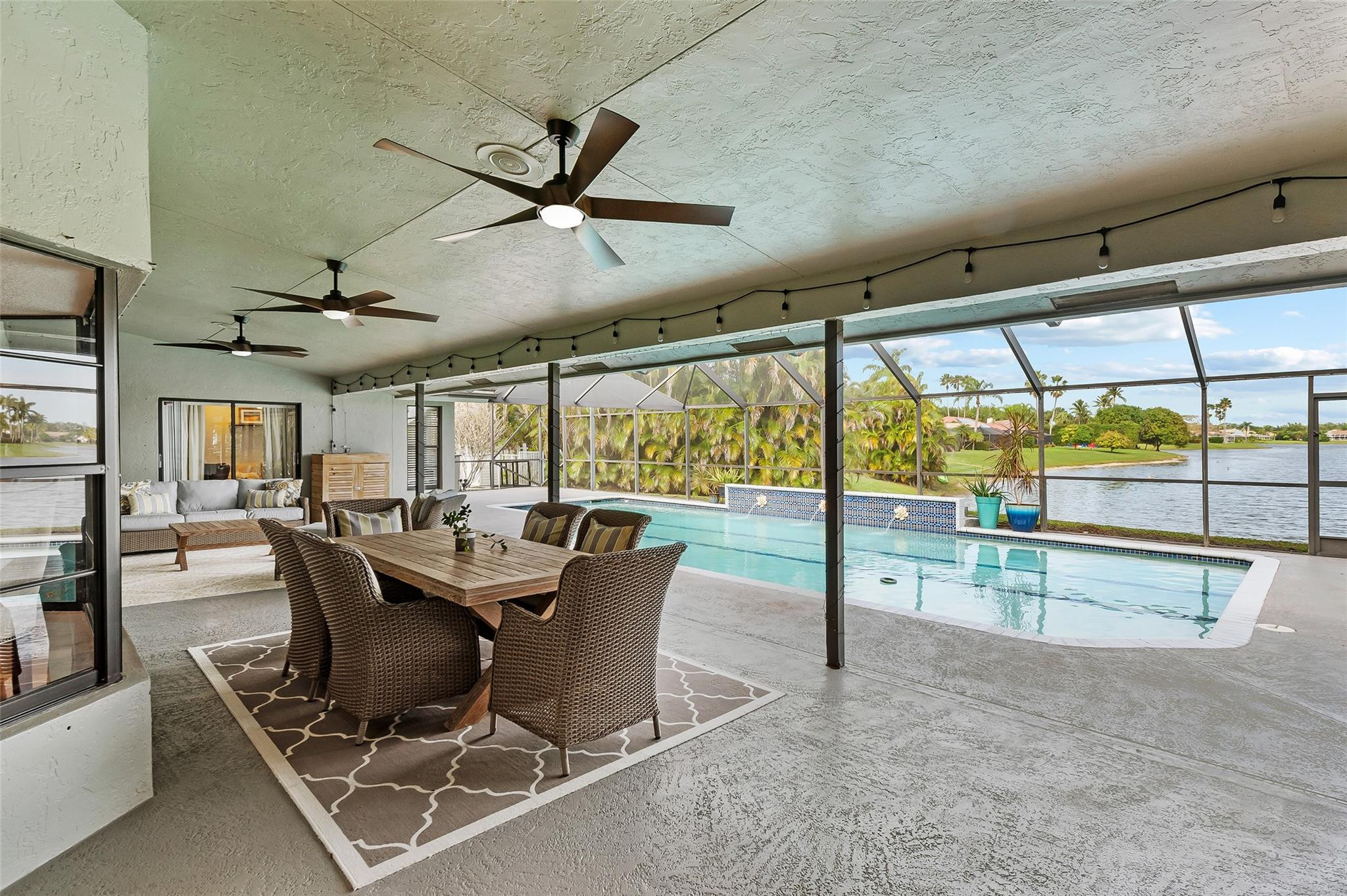 11355 Island Lakes Lane