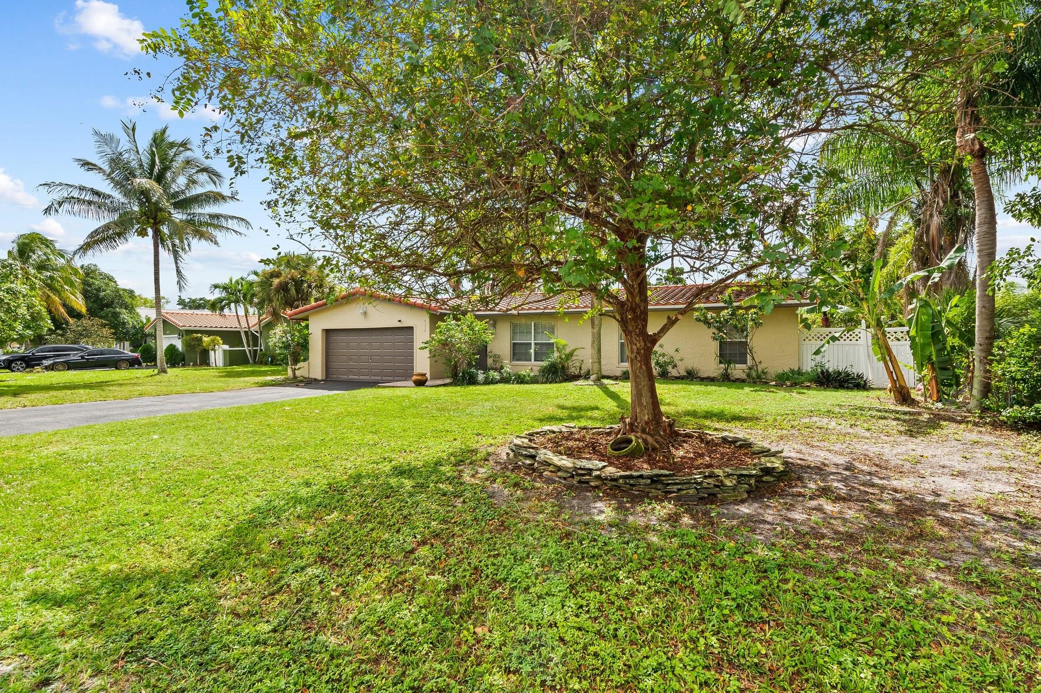 4114 NW 78th Way