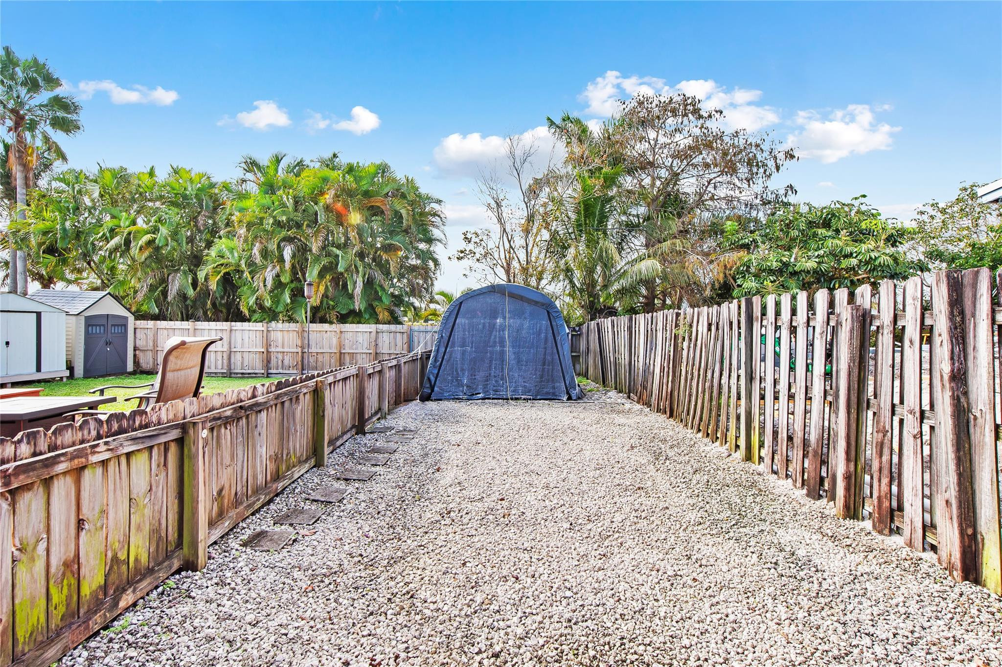 1200 NW 41st Street