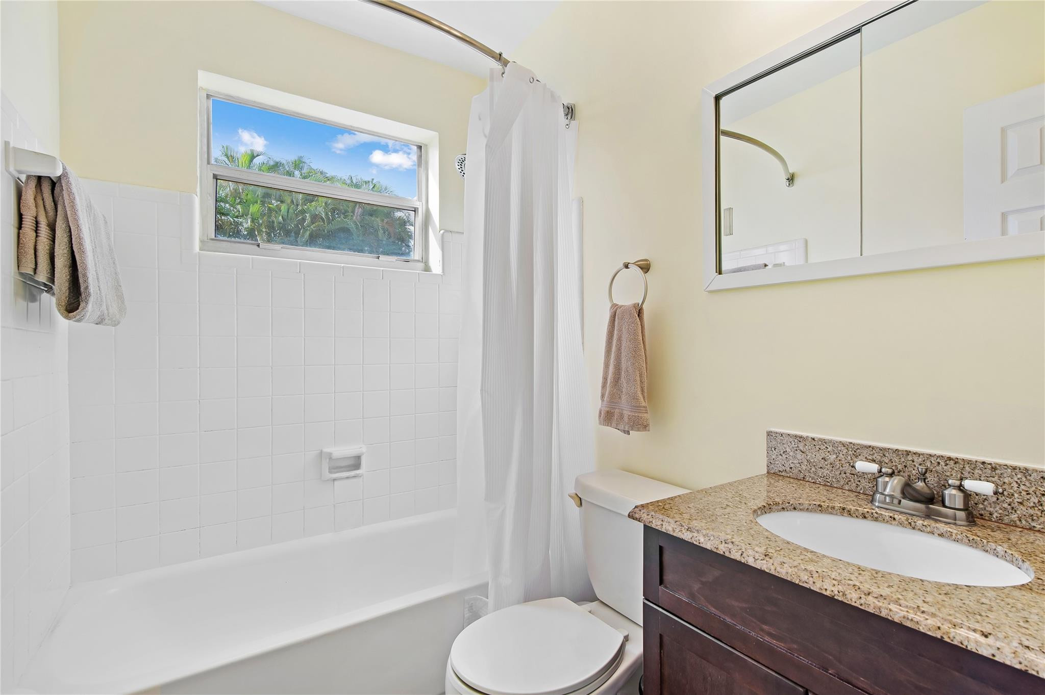 1200 NW 41st Street