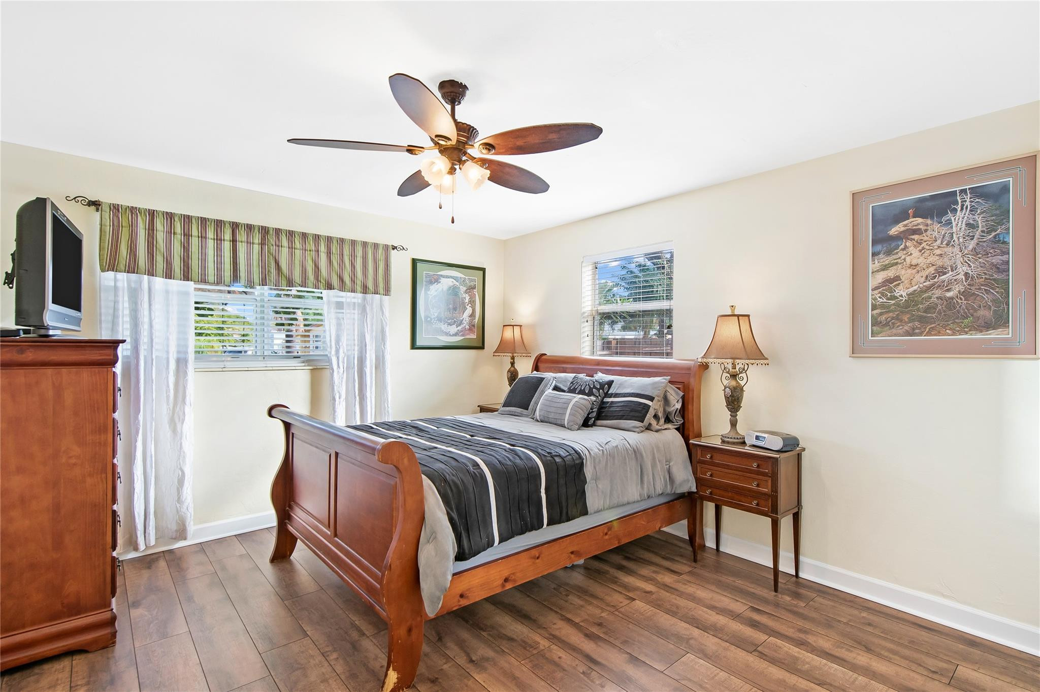 1200 NW 41st Street