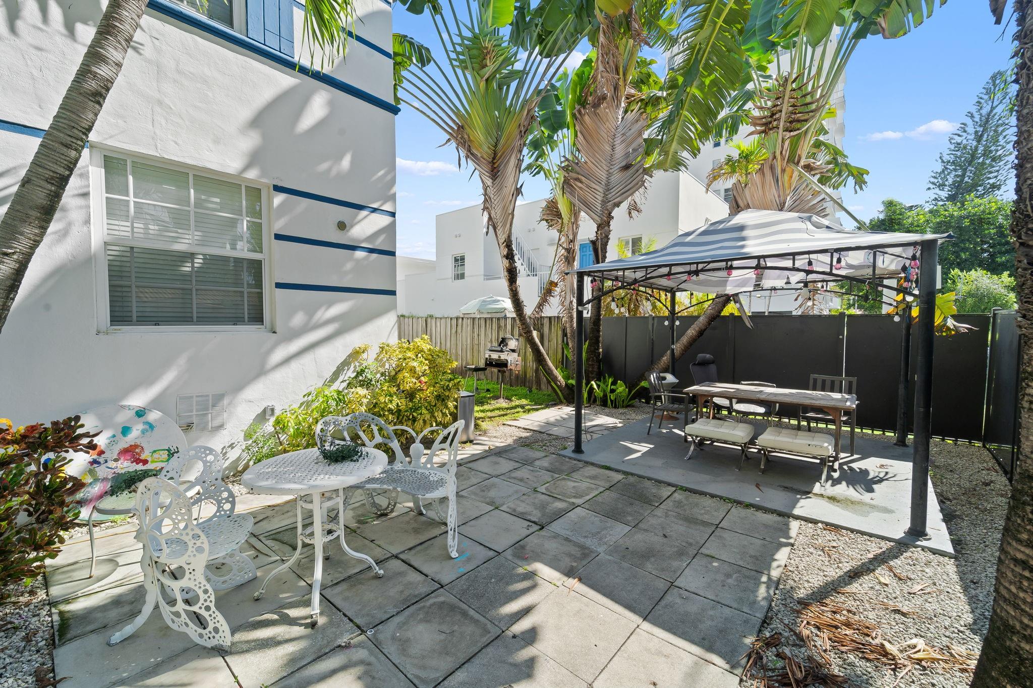 1241 13th St 4