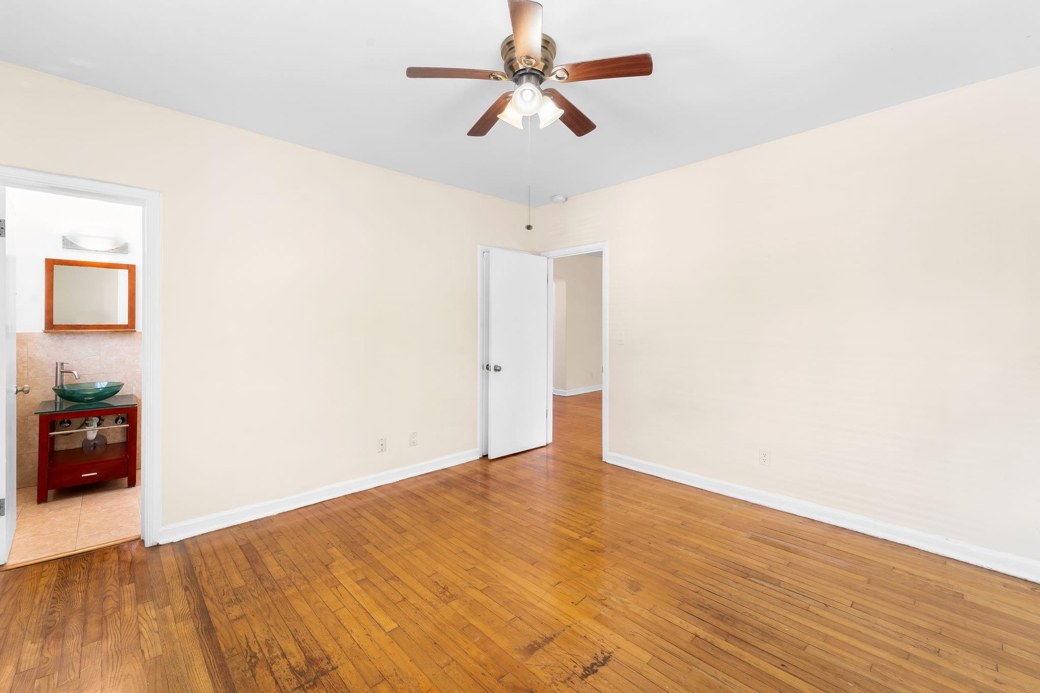 1241 13th St 4