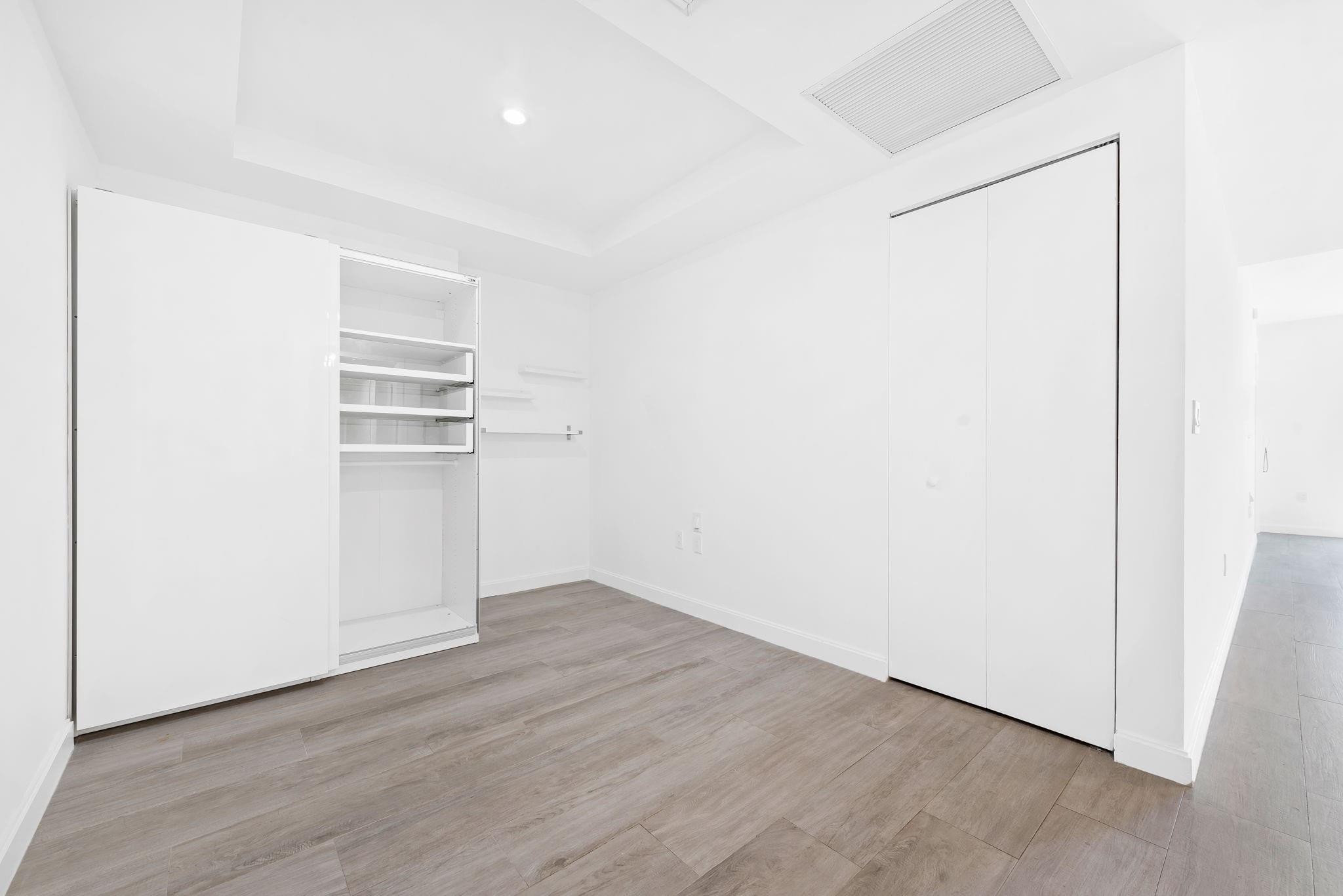 55 SW 9th St 1505
