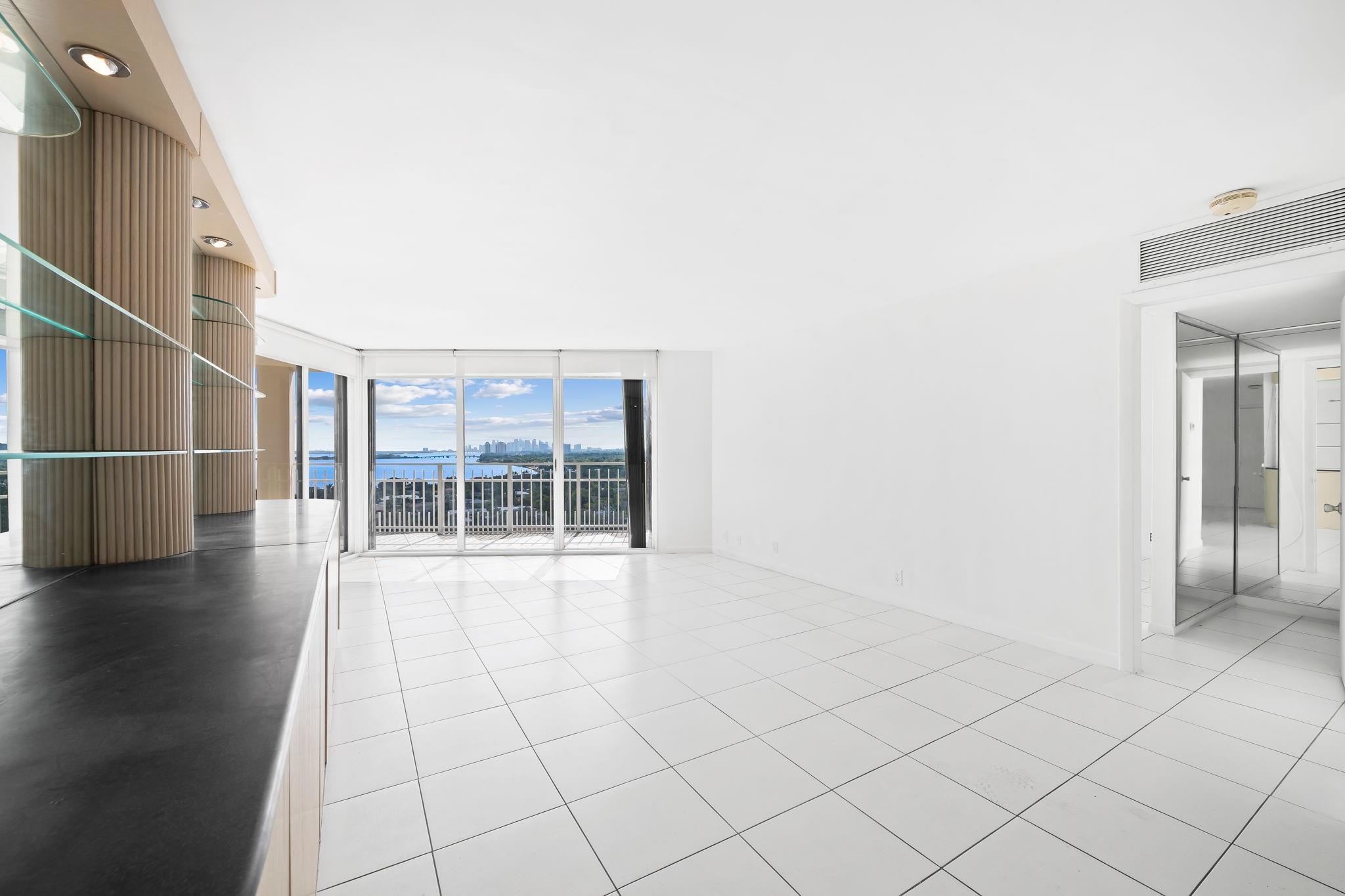 1000 Quayside Ter 1606