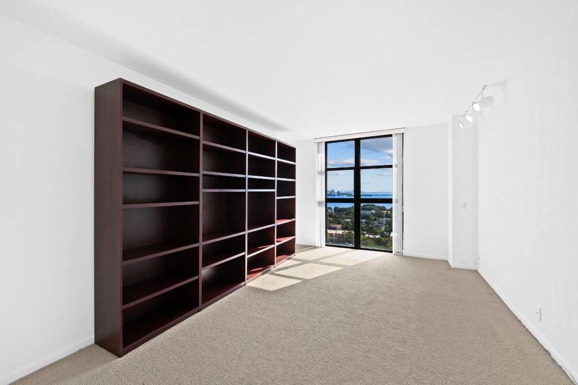 1000 Quayside Ter 1606