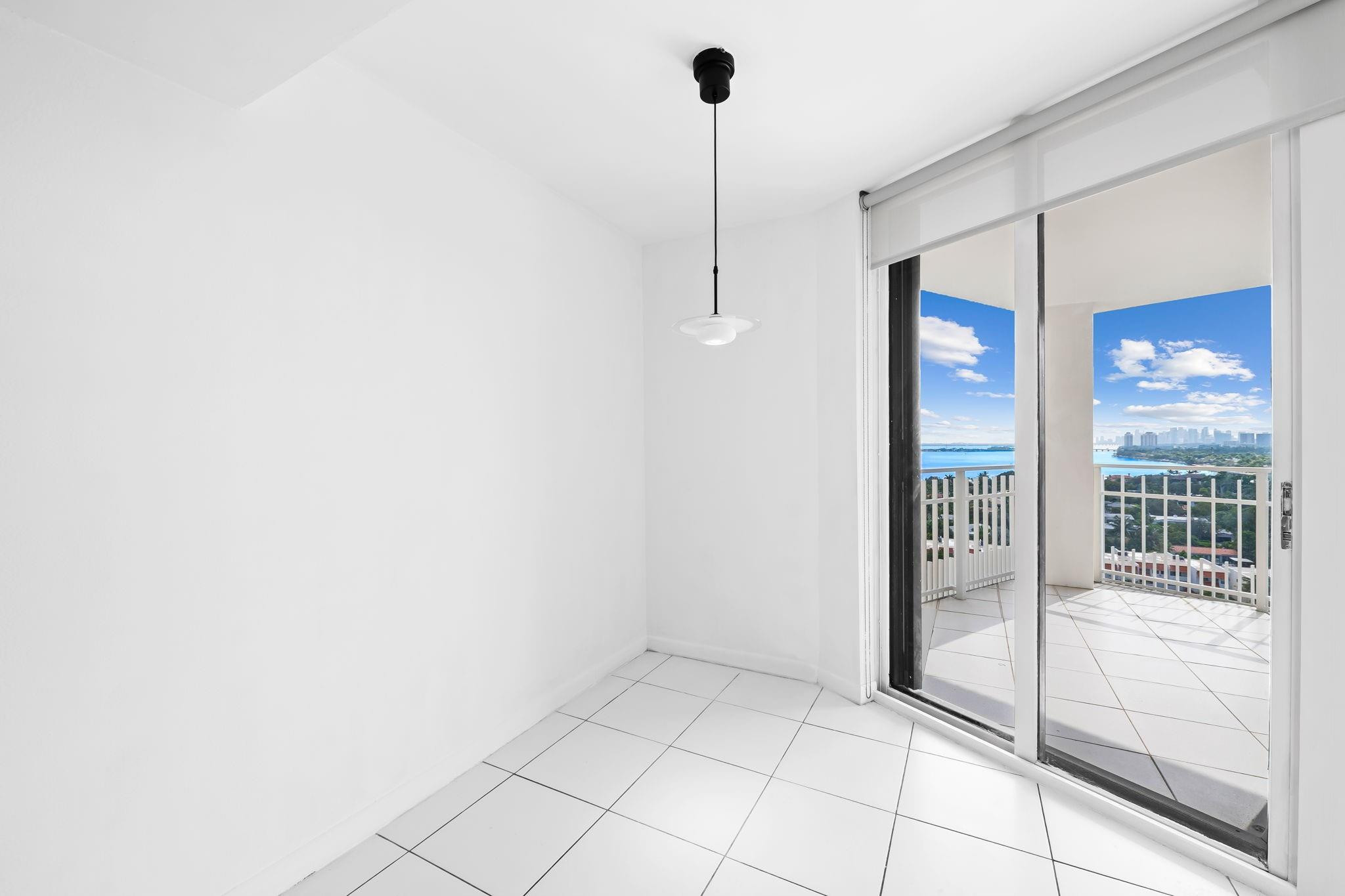 1000 Quayside Ter 1606