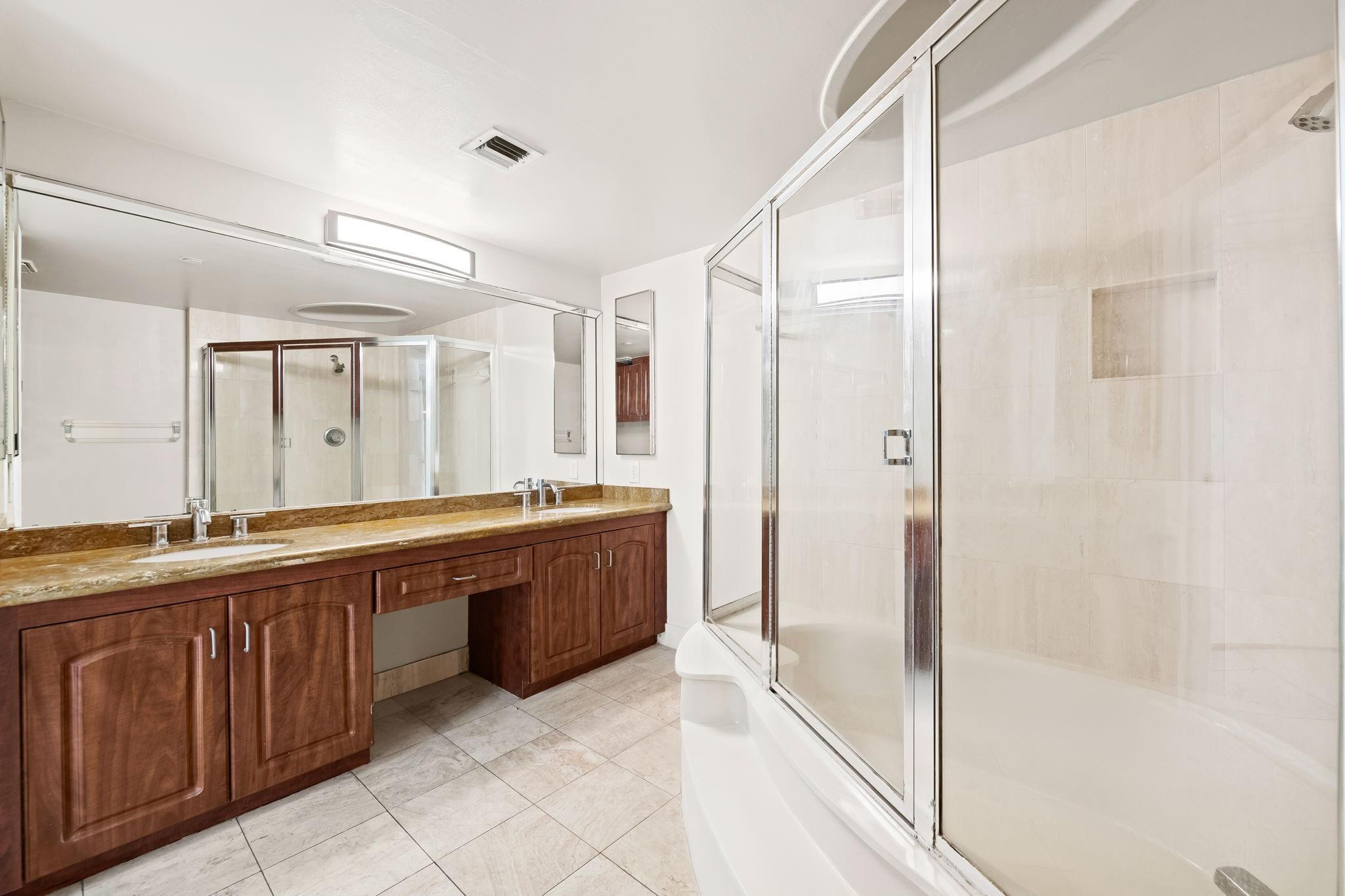 1000 Quayside Ter 1606