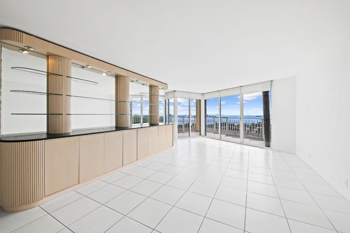 1000 Quayside Ter 1606