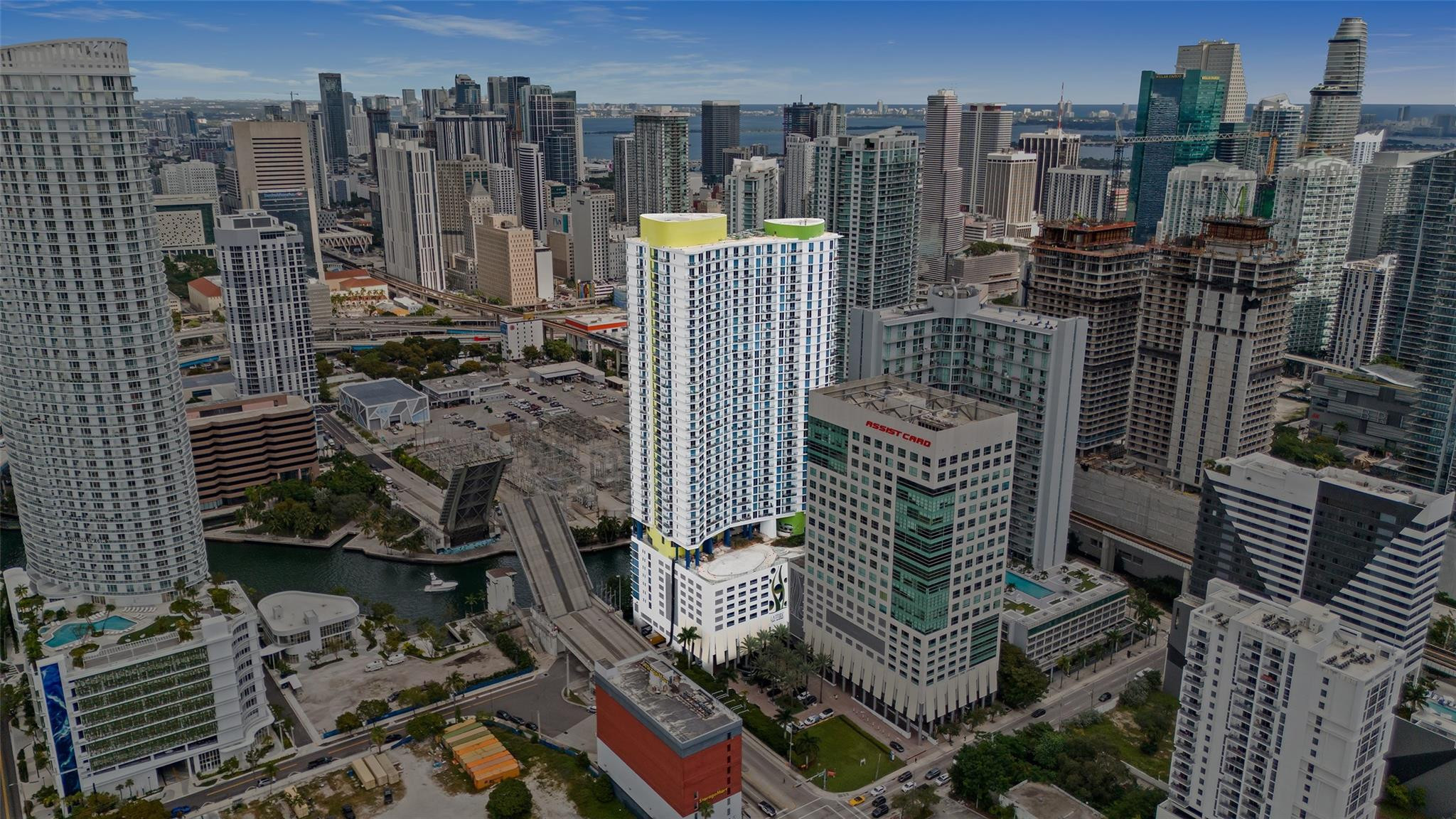 185 SW 7th Street 4403
