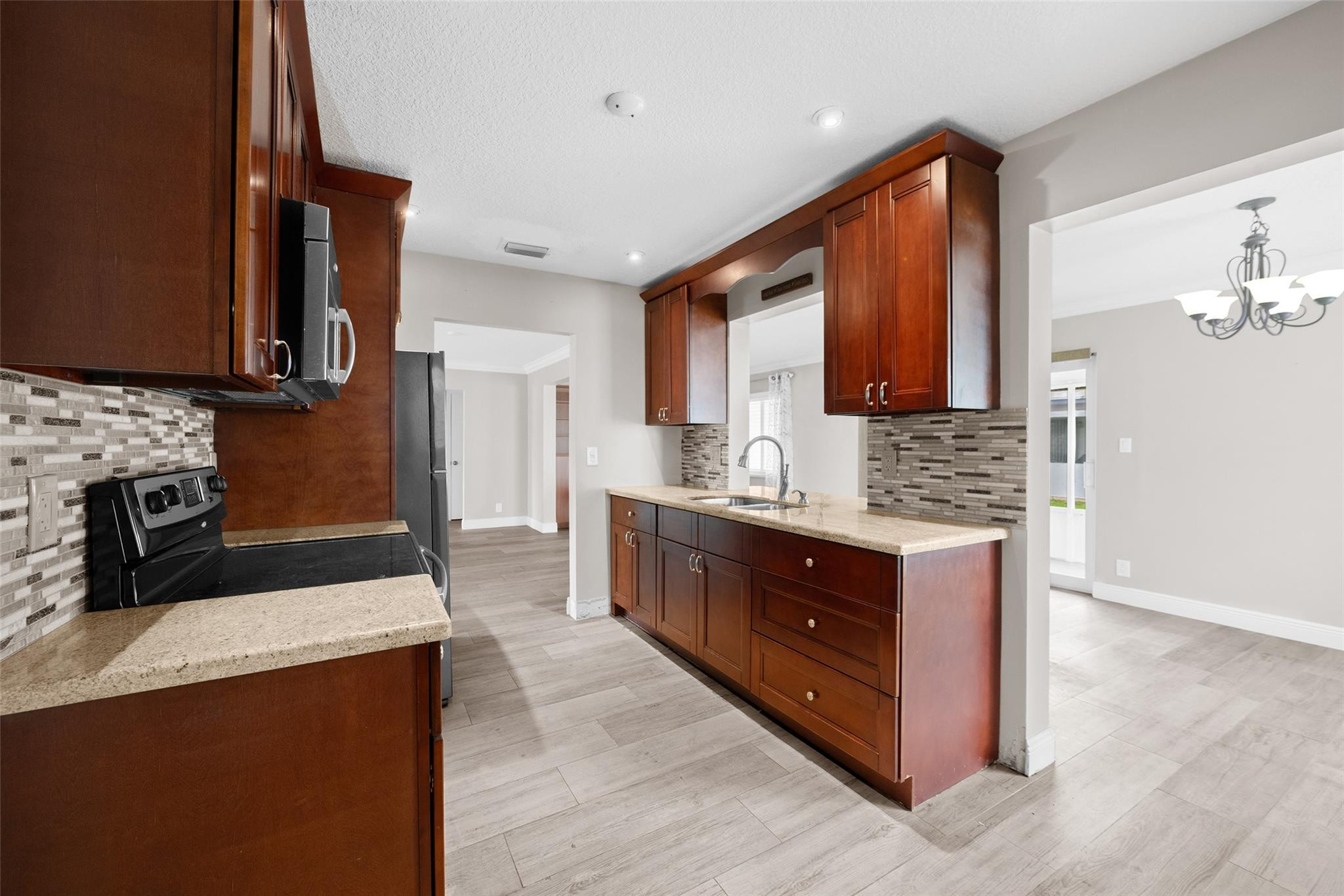 1620 NW 87th Lane
