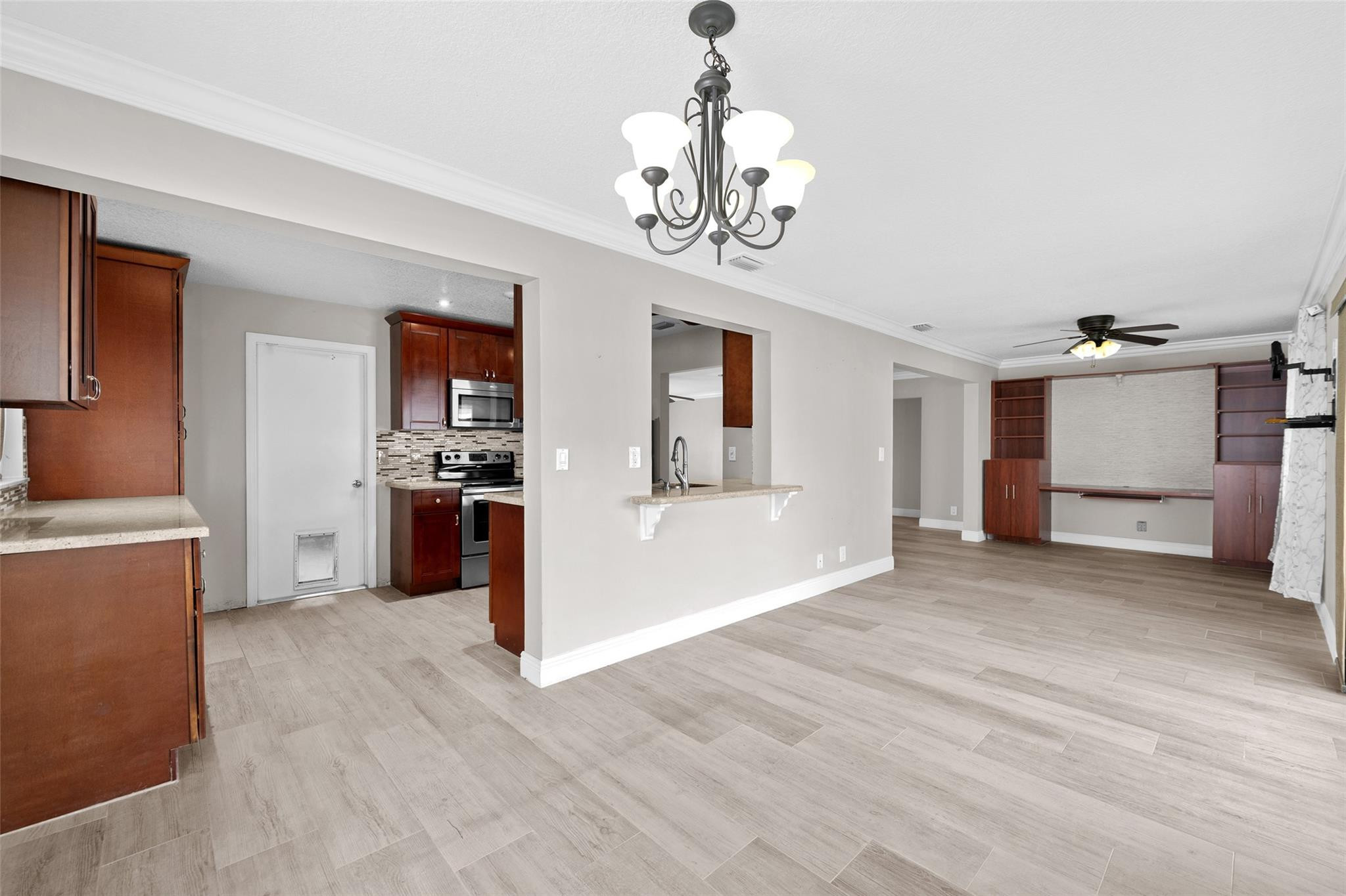 1620 NW 87th Lane
