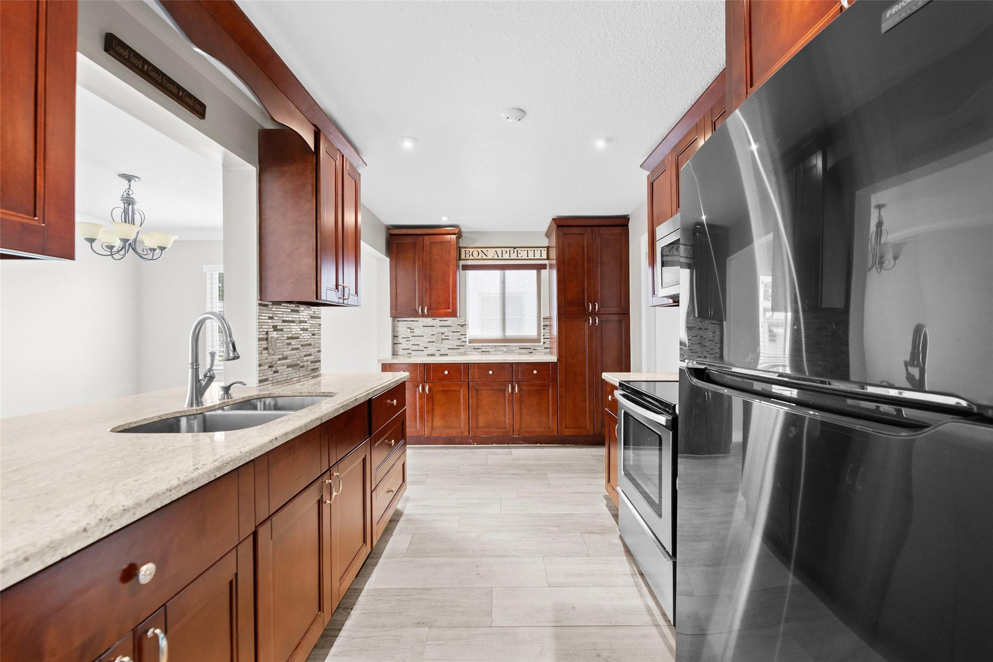 1620 NW 87th Lane