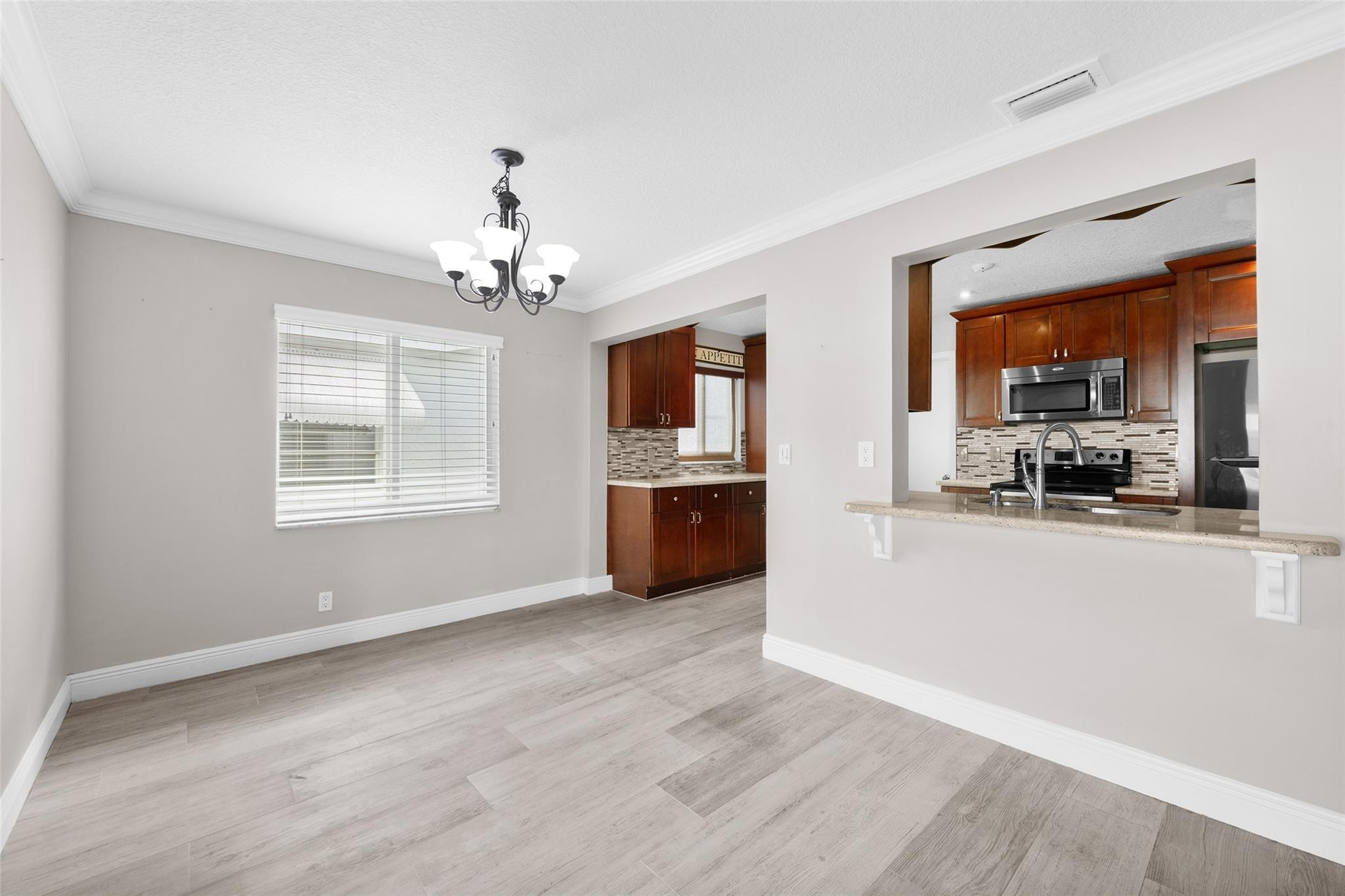 1620 NW 87th Lane