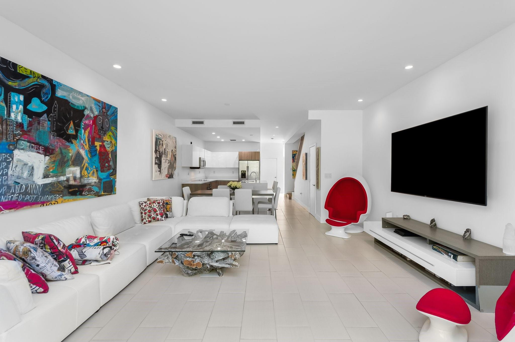 2477 NE 135th Street