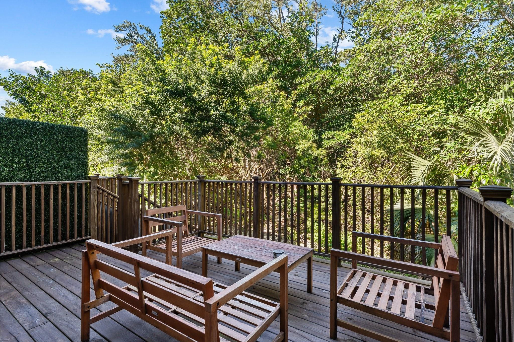 2477 NE 135th Street