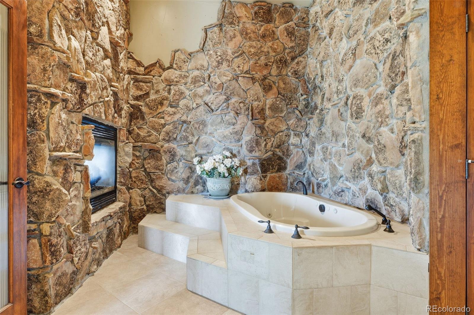 14900 Elk Mountain Trail