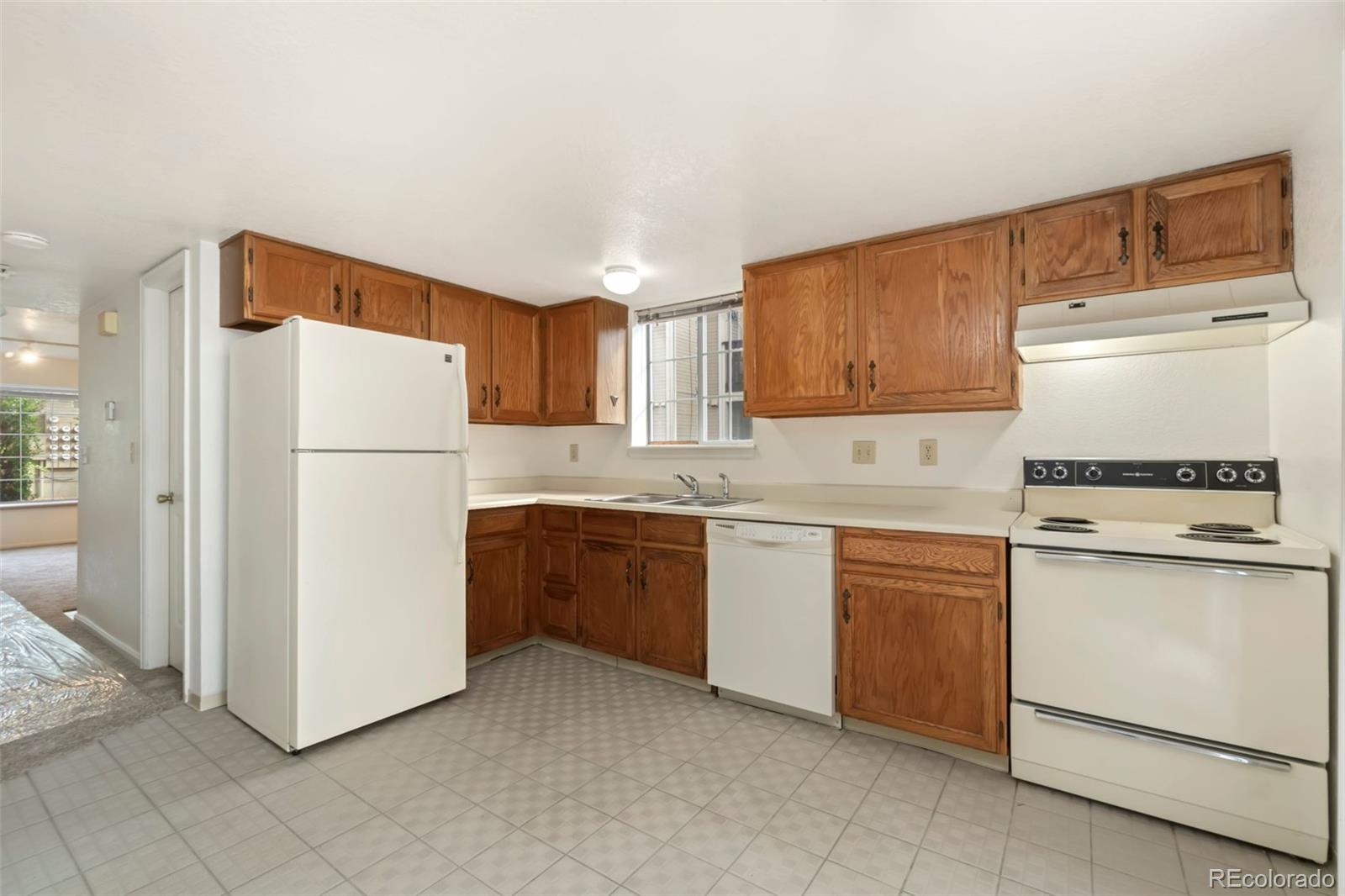1885 S Quebec Way Unit: D15