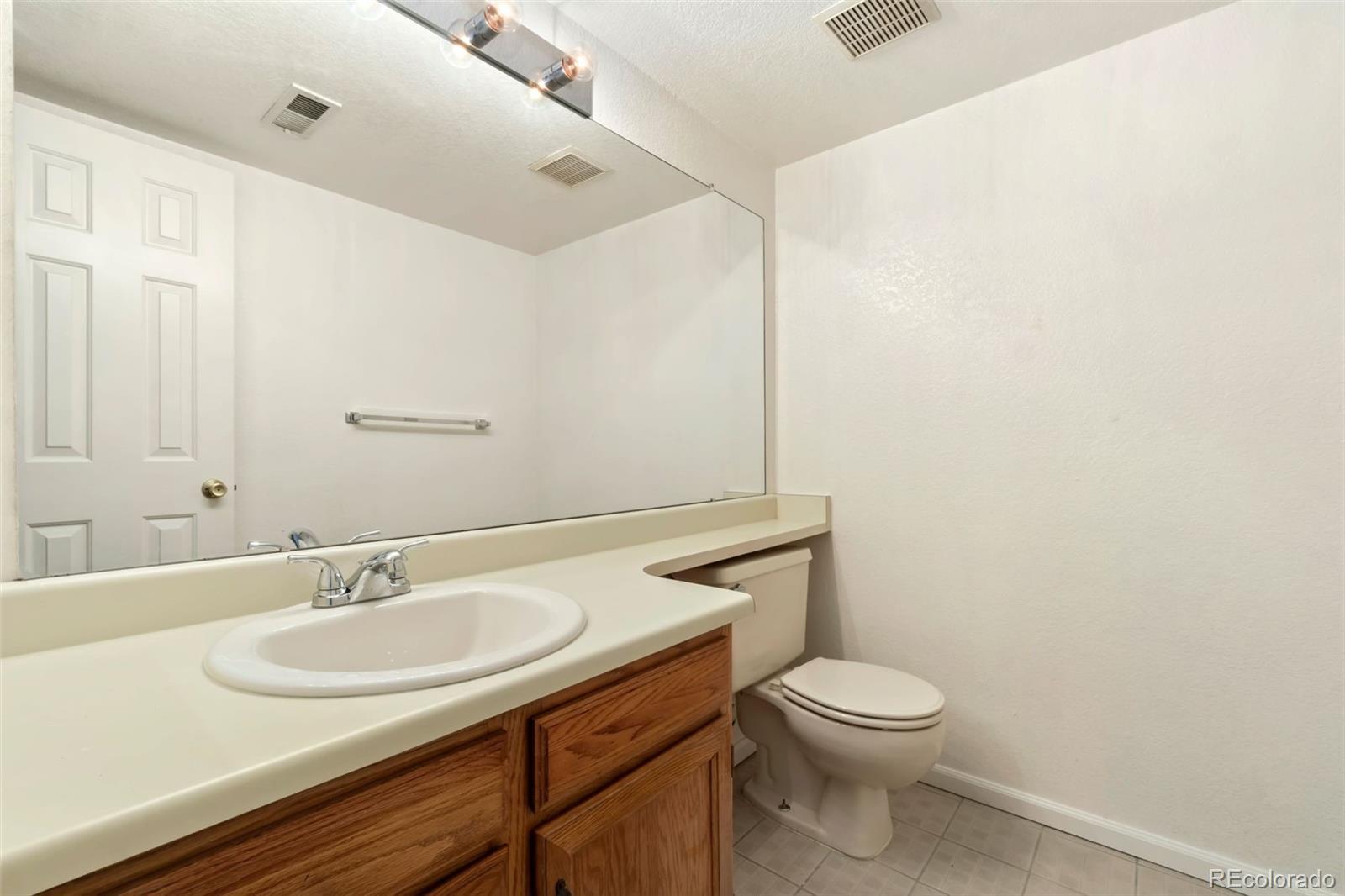 1885 S Quebec Way Unit: D15