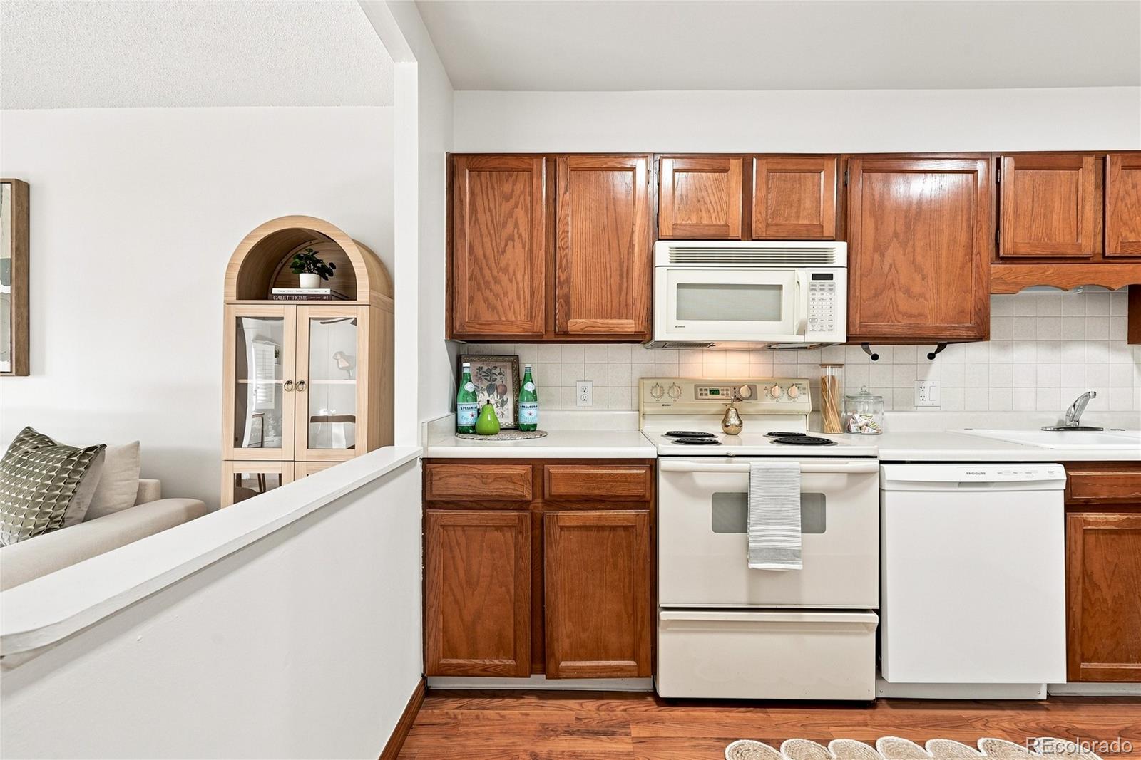 3022 S Wheeling Way Unit: 203