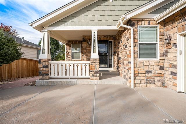 23785 E Grand Place