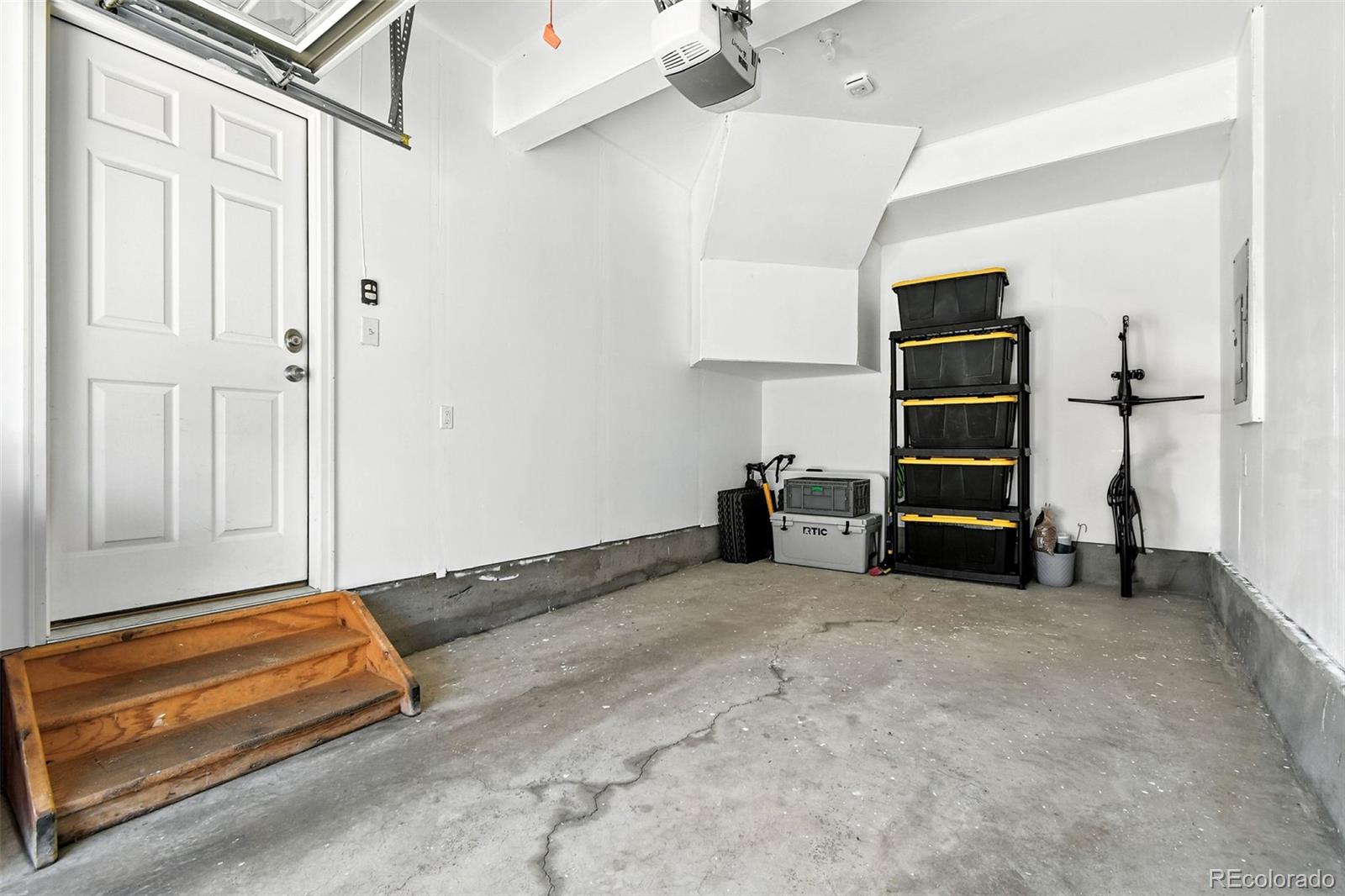 17200 Waterhouse Circle Unit: F