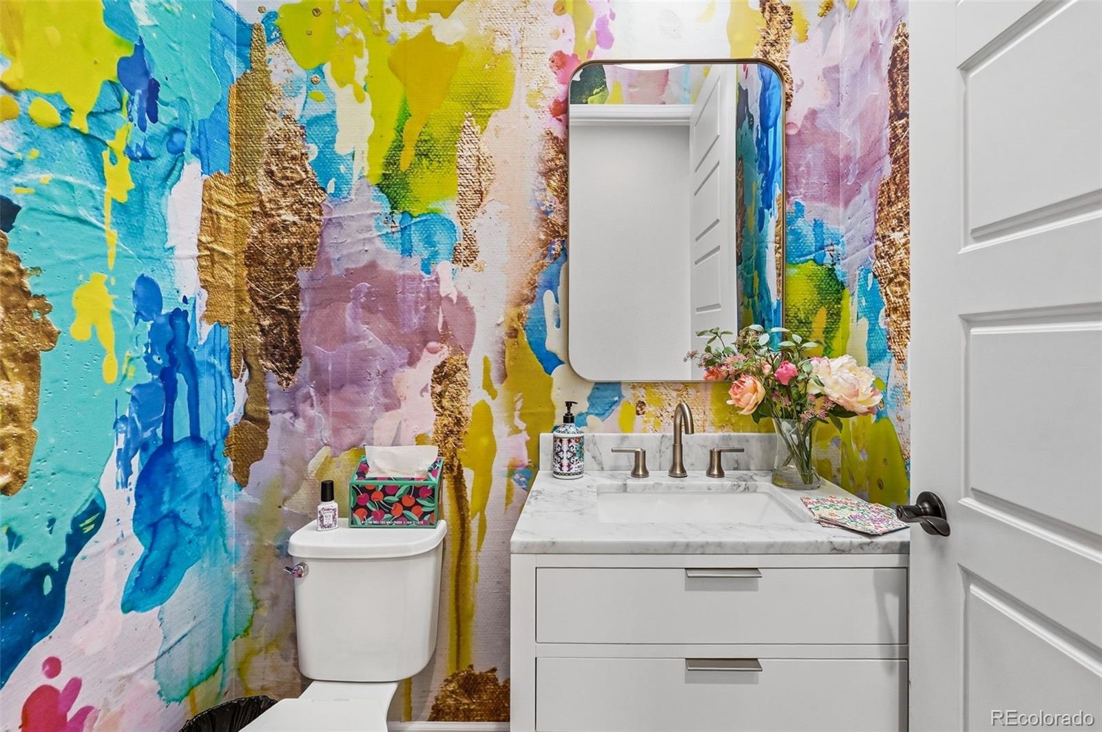 9341 Red Primrose Street