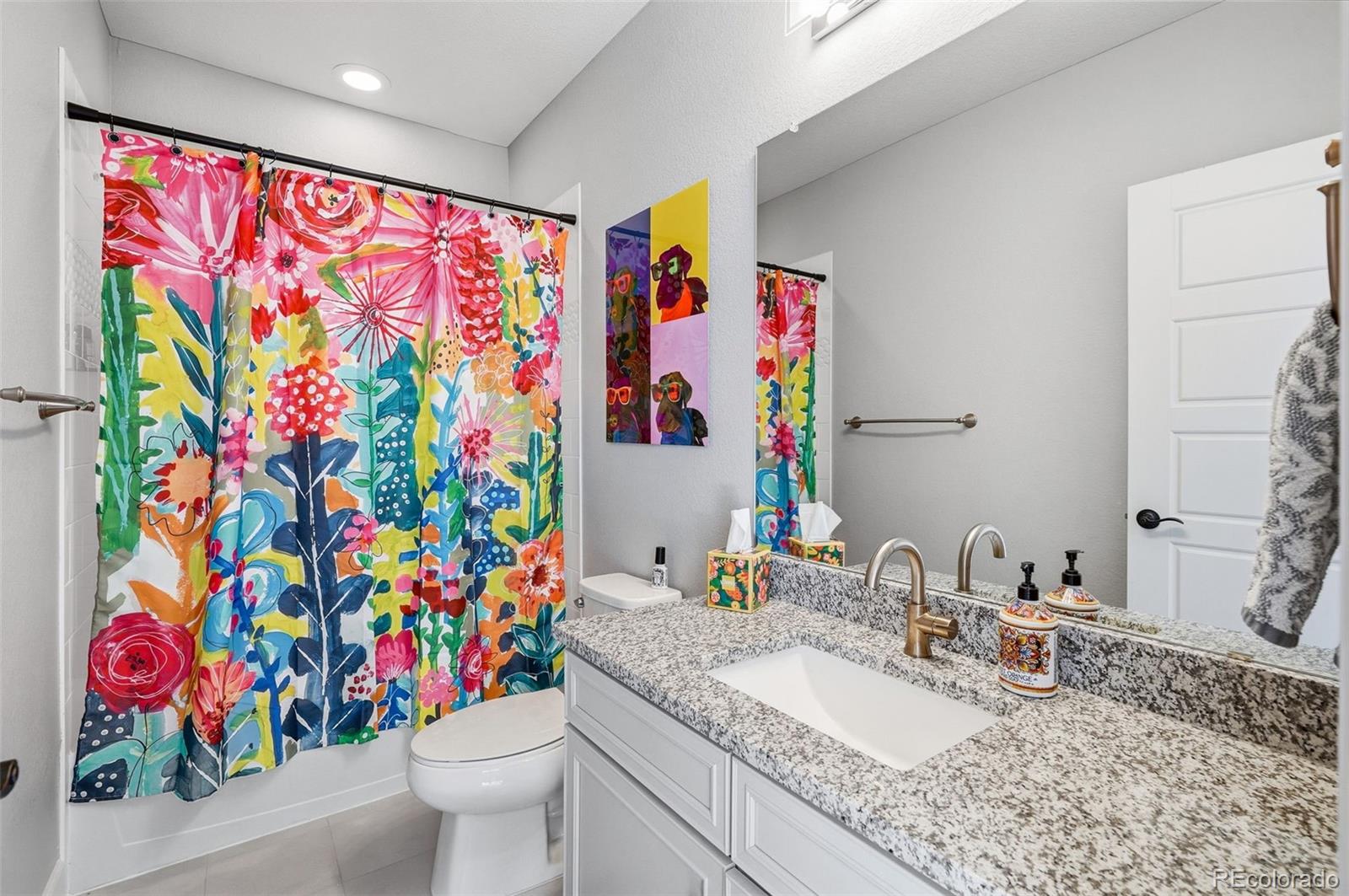 9341 Red Primrose Street