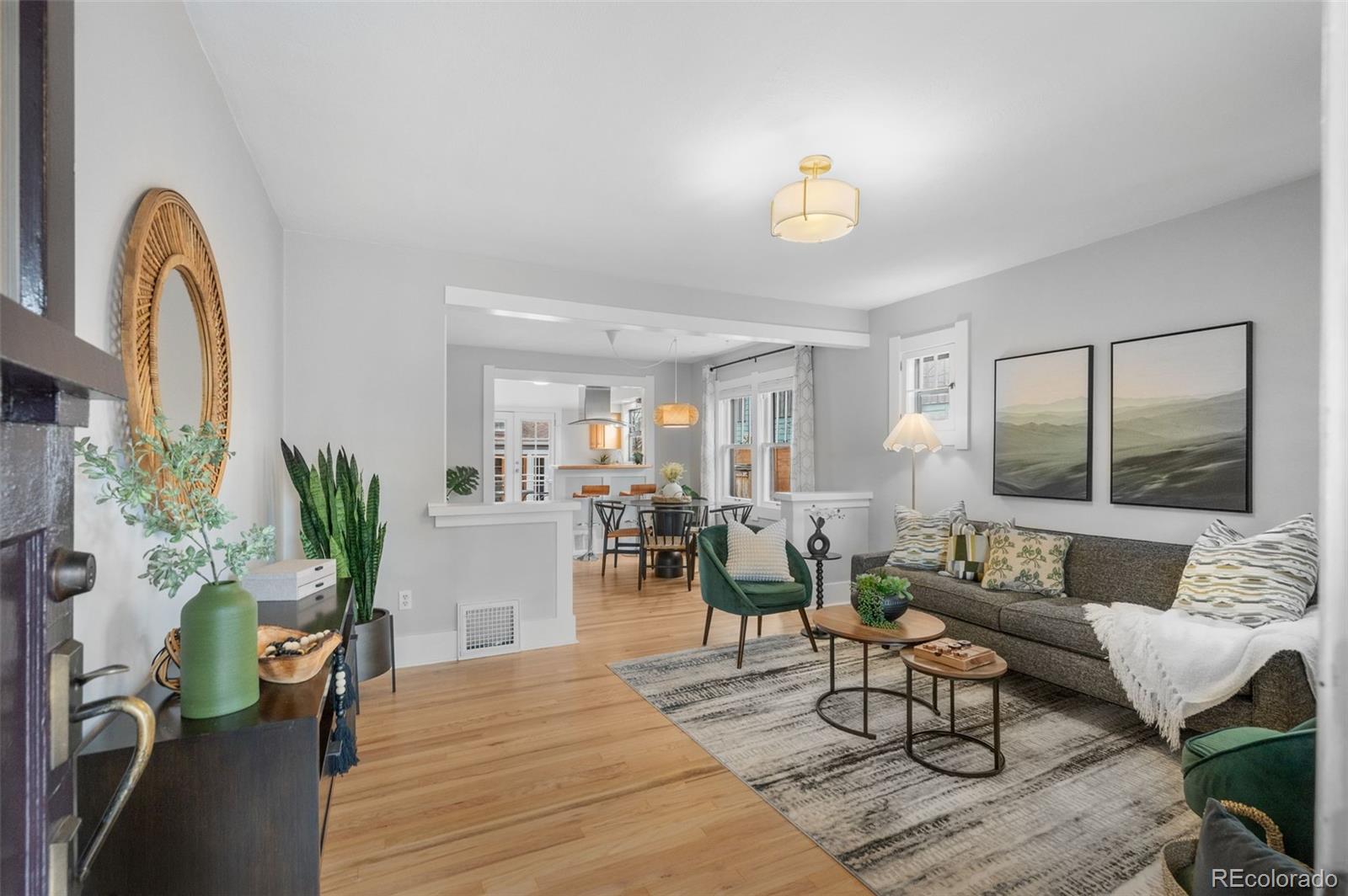 2200 S Corona Street