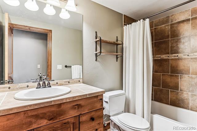 5107 Raintree Circle