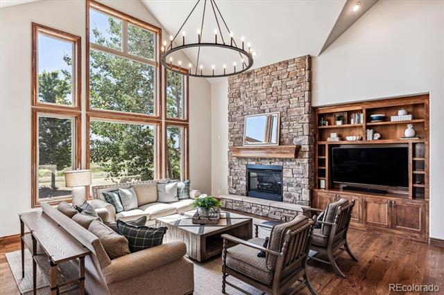 5107 Raintree Circle