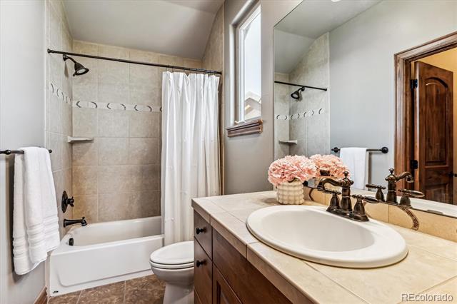 5107 Raintree Circle