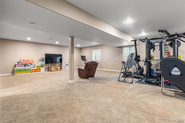 7911 Grady Circle
