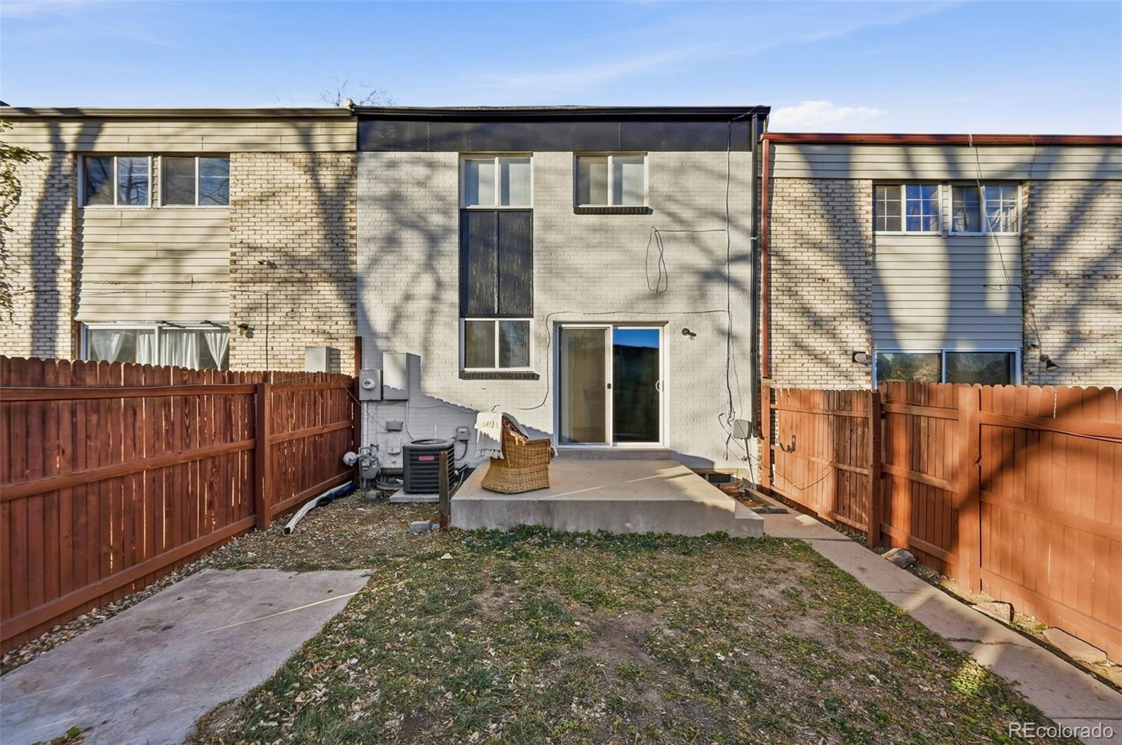 424 E 116th Avenue