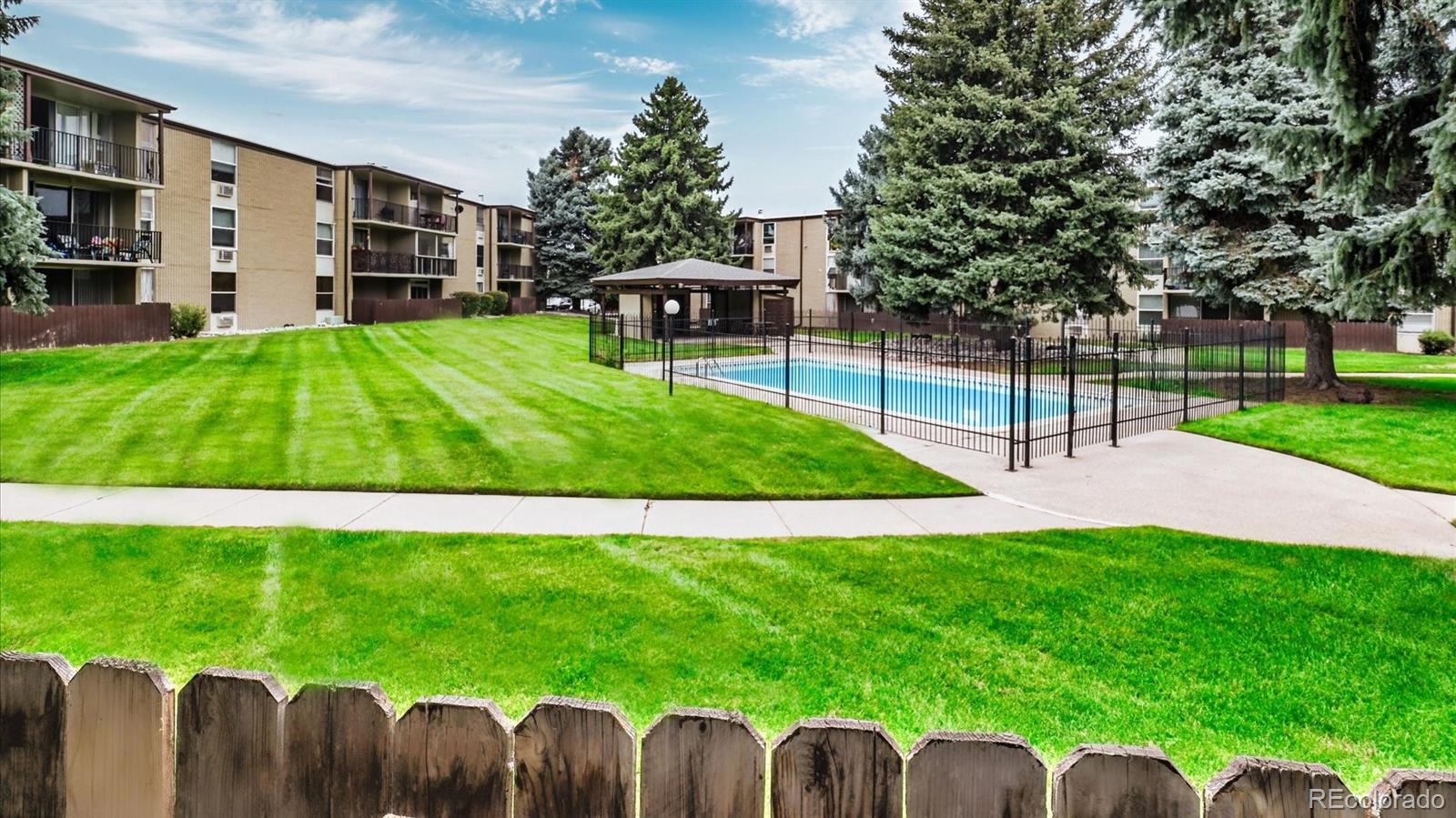 2281 S Vaughn Way Unit: 117A